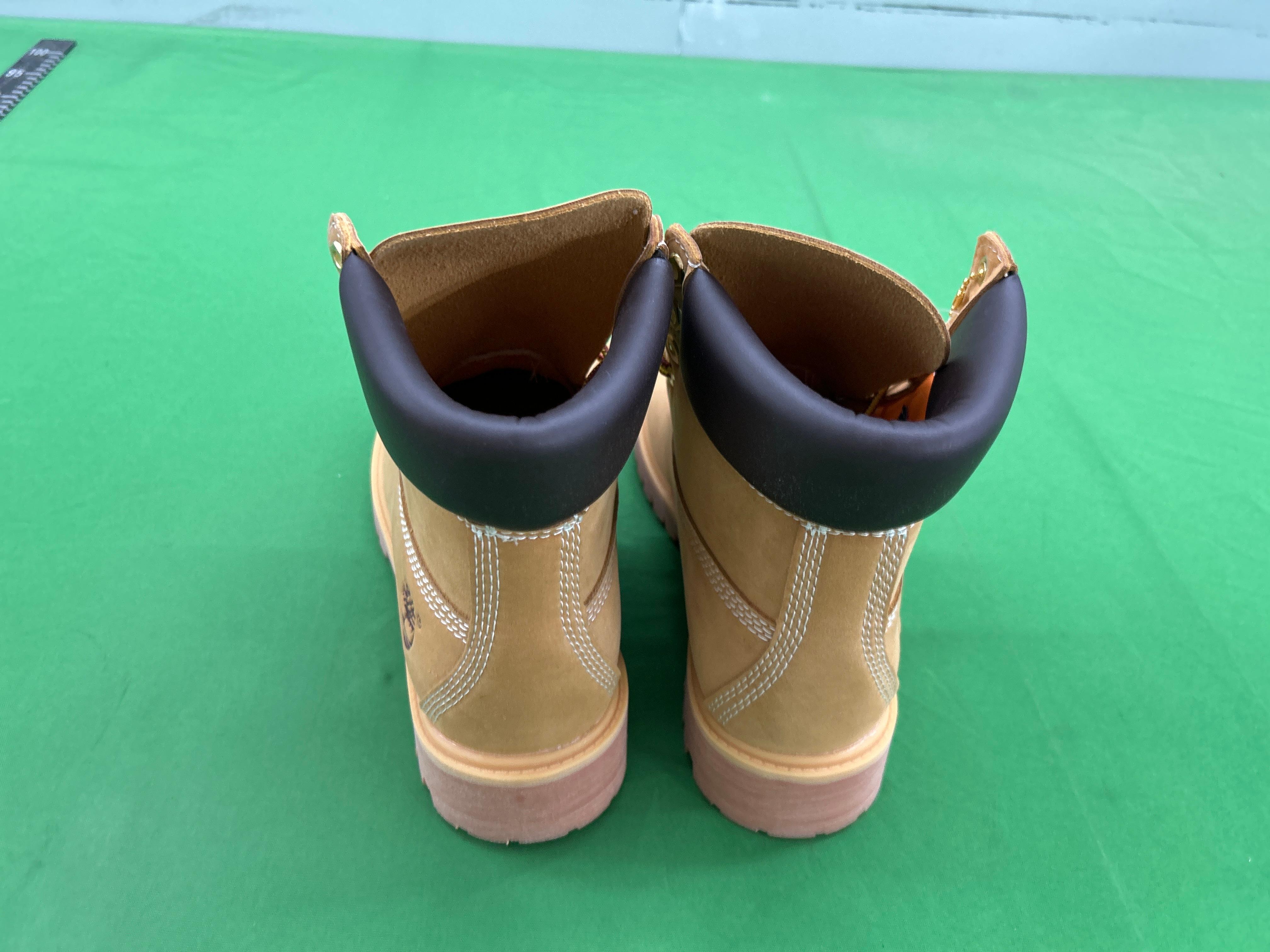 Foto QC 2 de Louis Vuitton Timberland 6-Inch Boot Monogram Nubuck Wheat