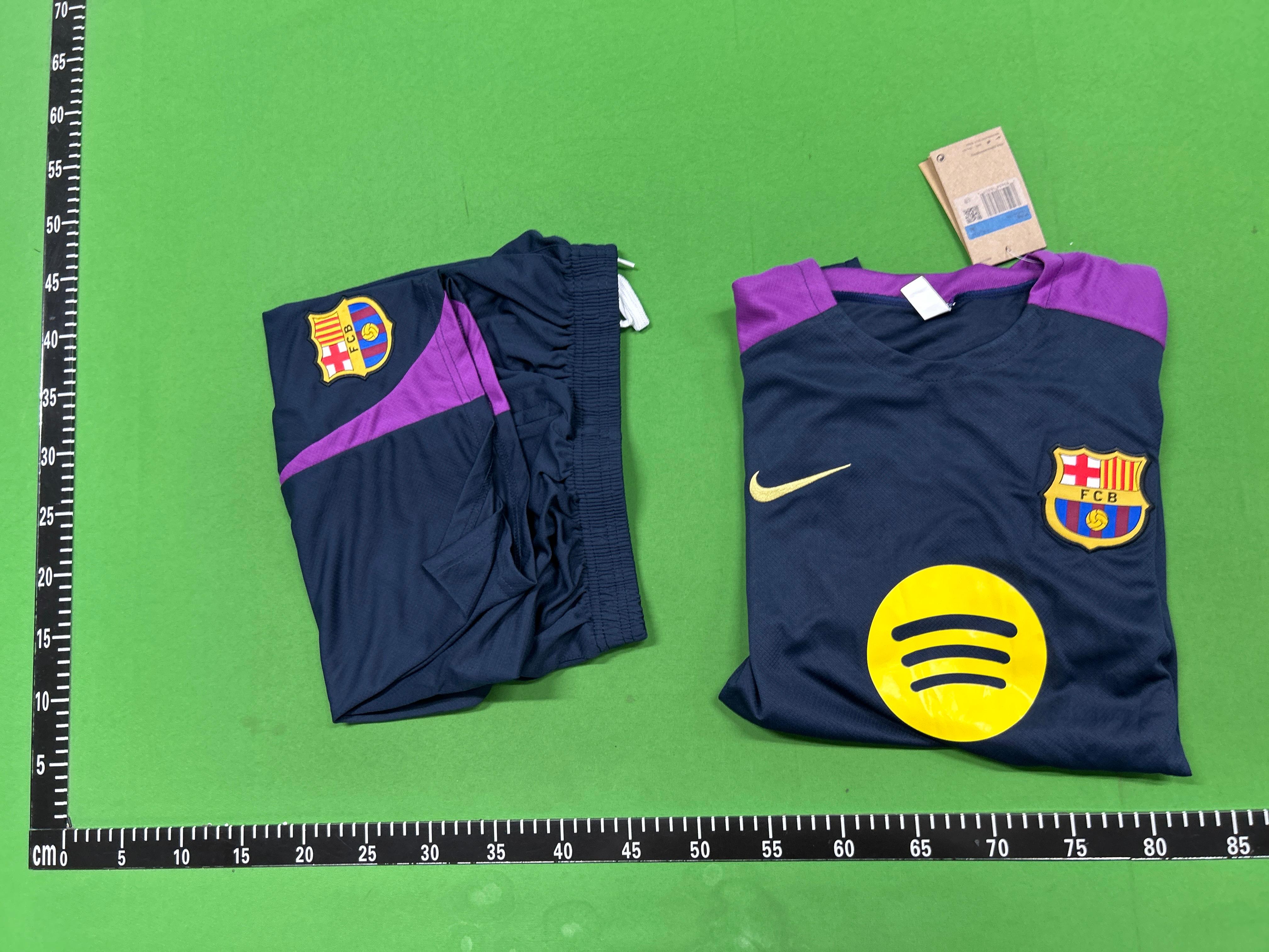 Foto QC 8 de Nike Paris Saint-Germain Soccer Set 2-Piece Pink