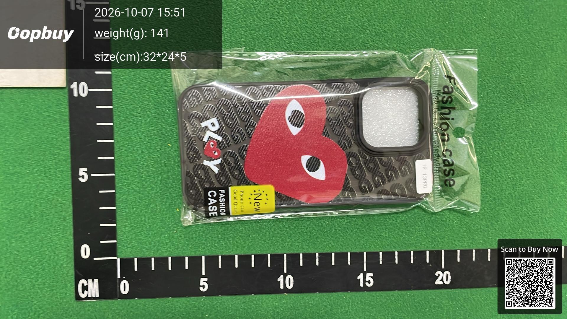 Foto QC 6 de Comme des Garçons Play Case for iPhone 15 Black