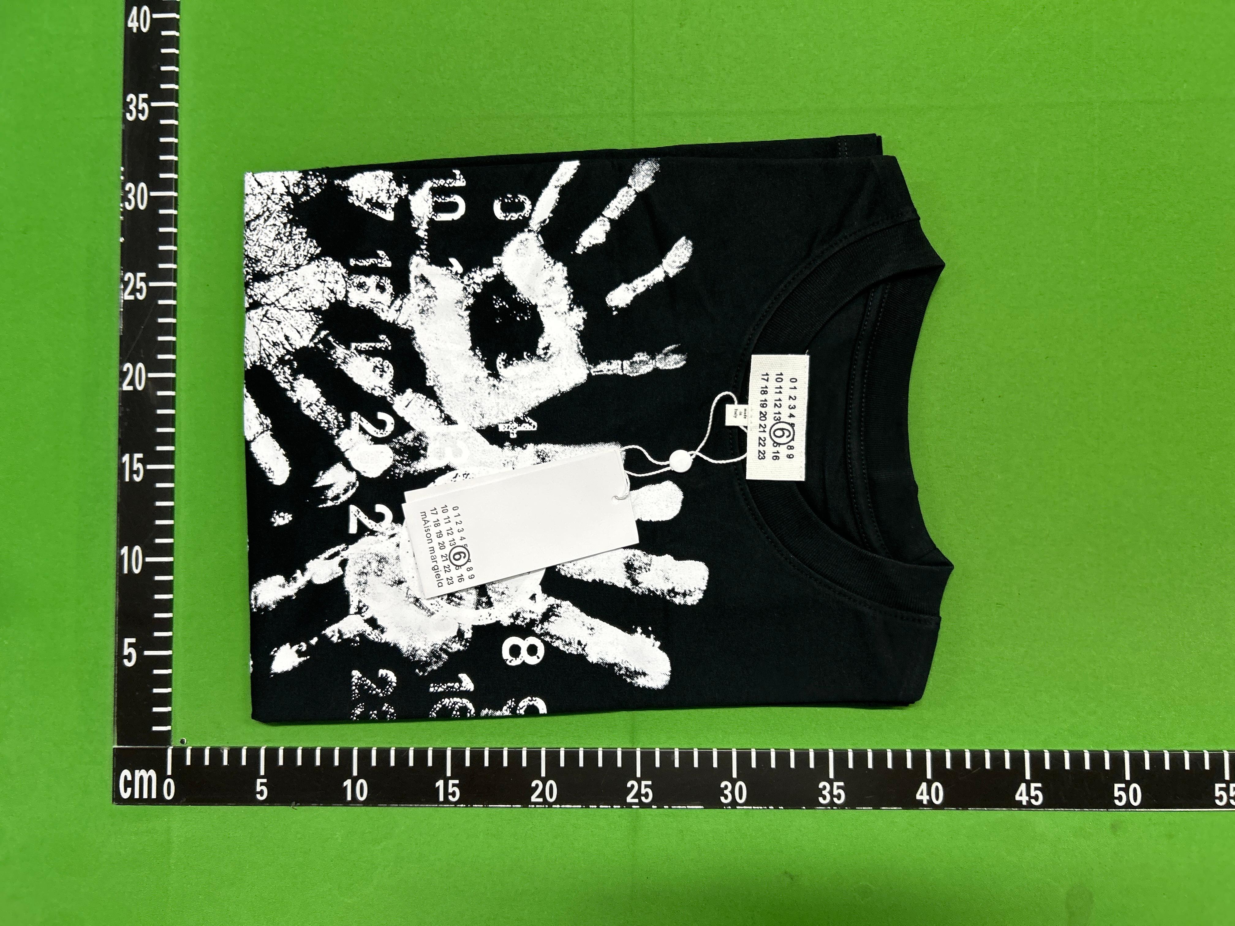 Foto QC 8 de Maison Margiela MM6 Numeric Logo T-shirt Black