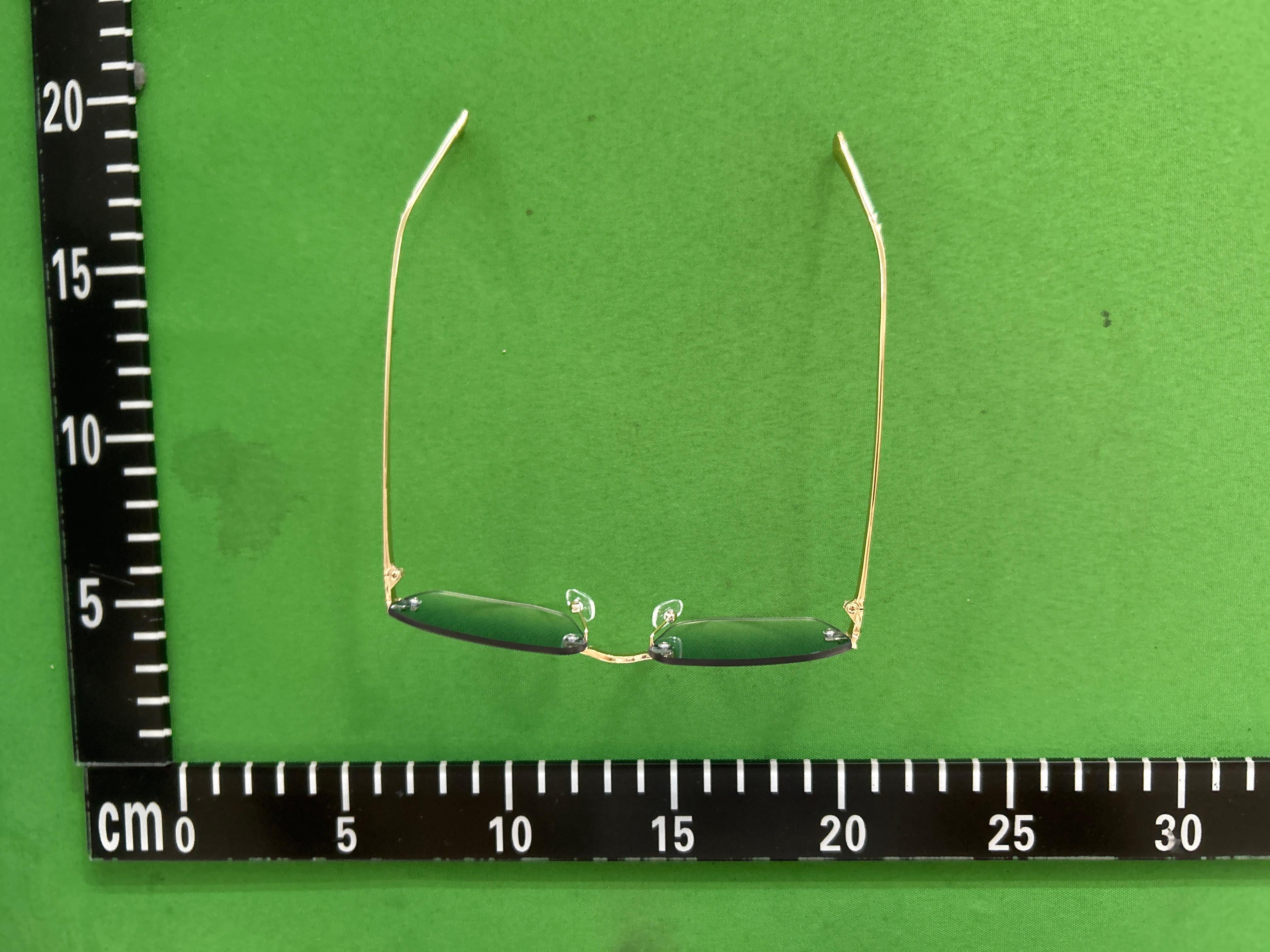 Foto QC 6 de Unbranded Rimless Polygonal Metal Sunglasses Gold Clear