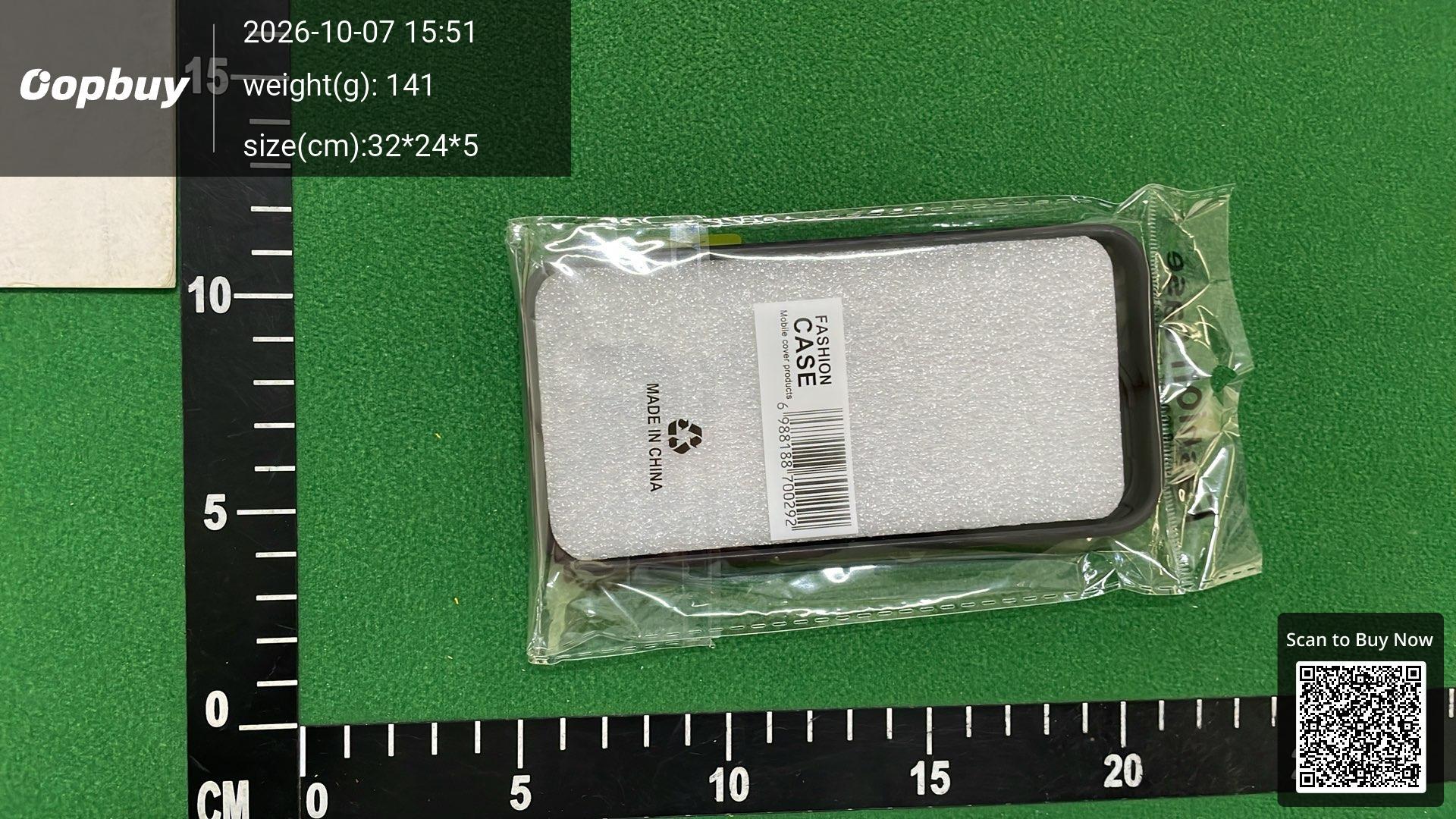 Foto QC 5 de Comme des Garçons Play Case for iPhone 15 Black