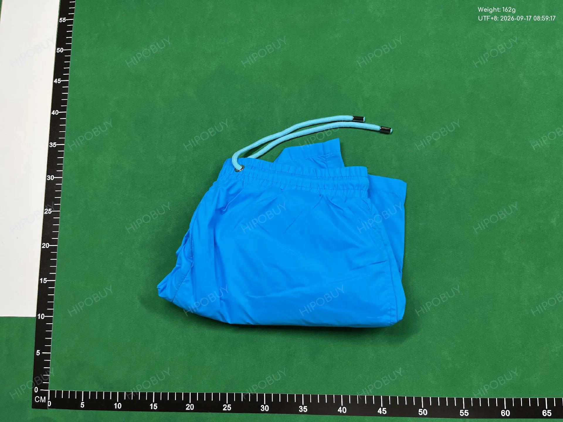 Foto QC 4 de Moncler Board Shorts Side Logo Neon Green