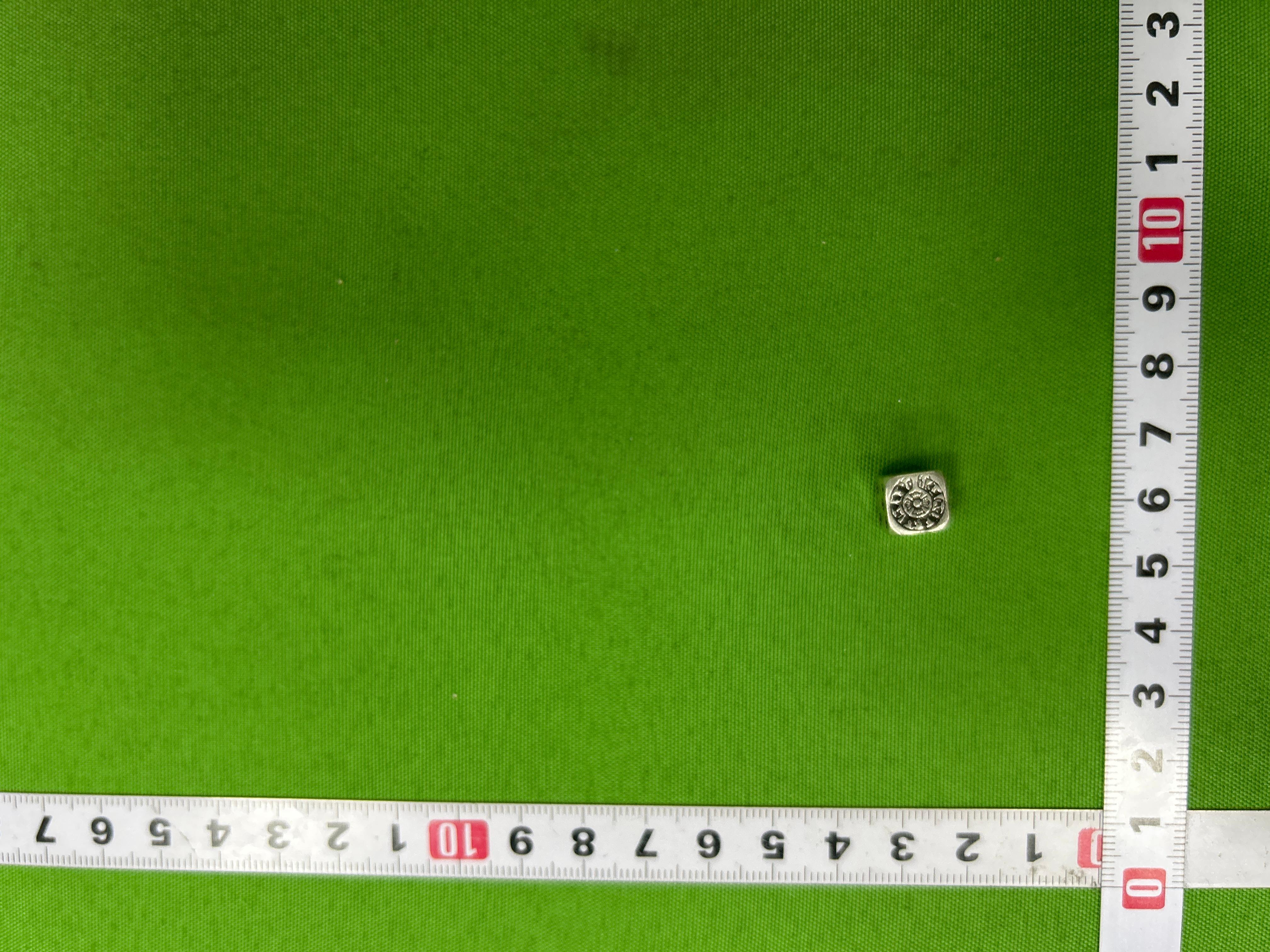 Foto QC 1 de Chrome Hearts Dice Bead Silver