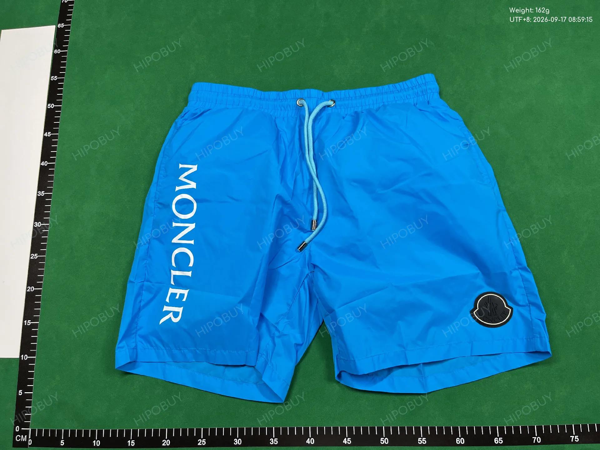 Foto QC 2 de Moncler Board Shorts Side Logo Neon Green