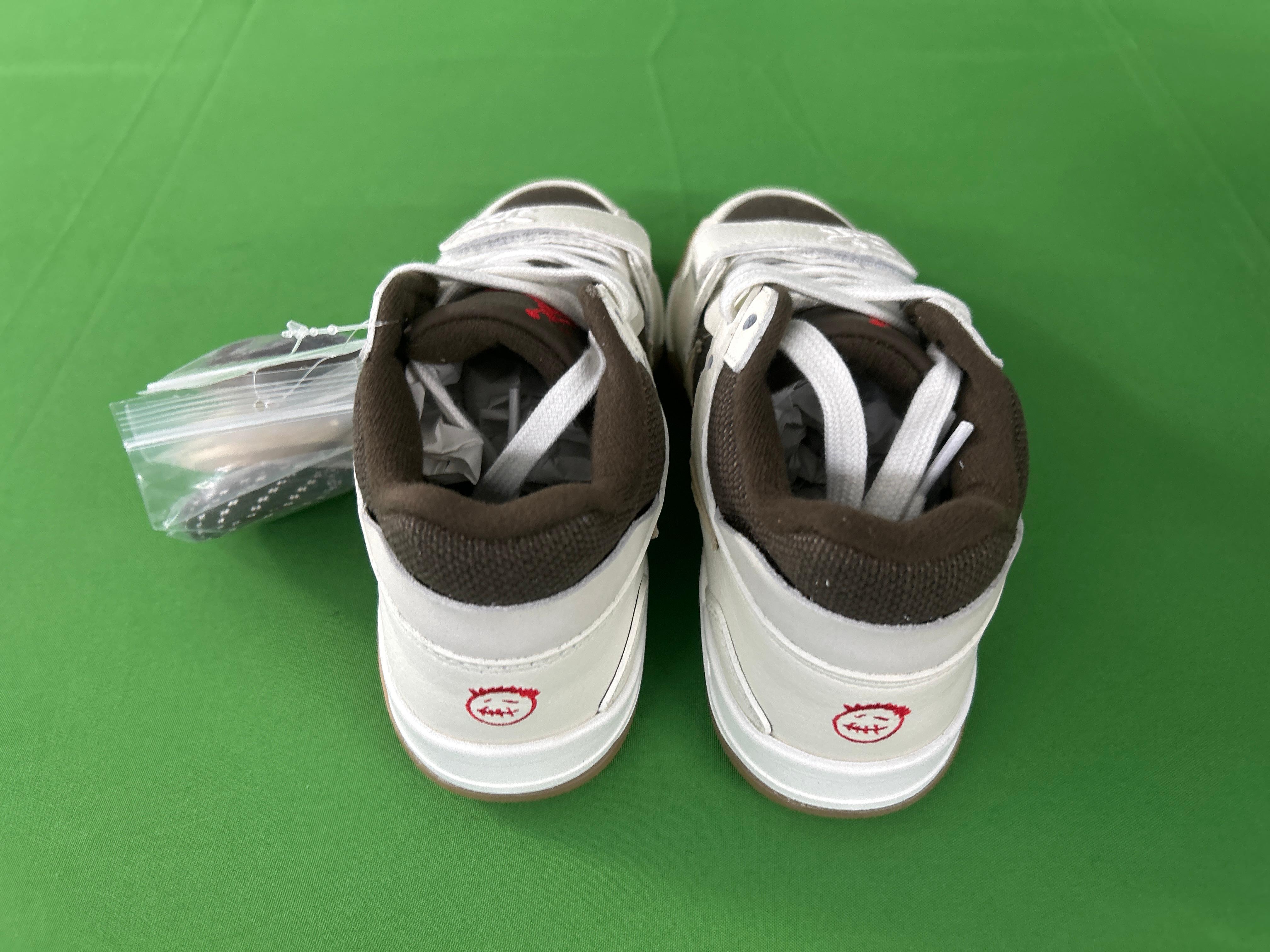 Foto QC 3 de Jordan Jumpman Jack TR Travis Scott Sail FZ8117-100