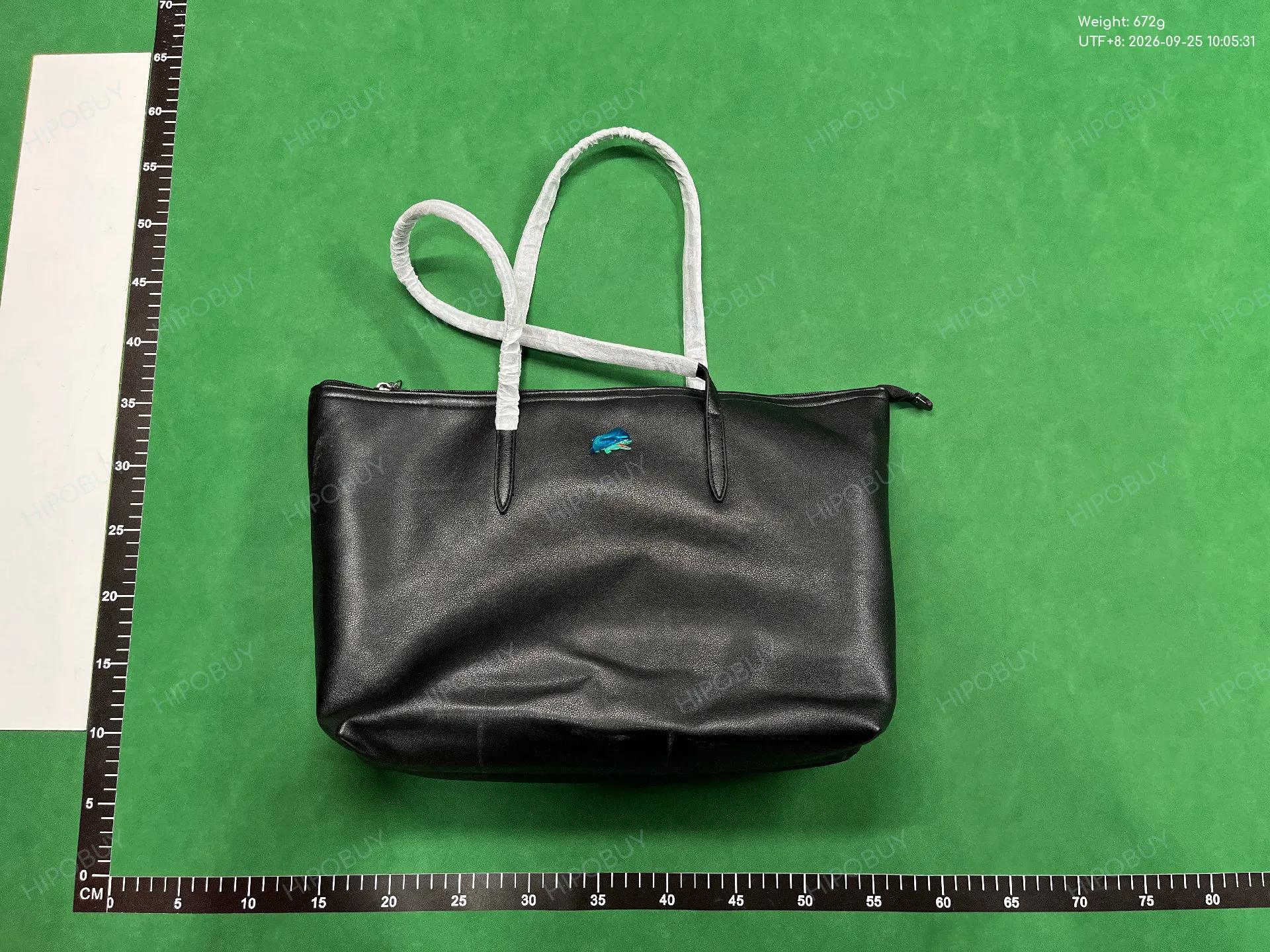 Foto QC 4 de Lacoste L.12.12 Concept Large Tote Bag Black Petit Pique