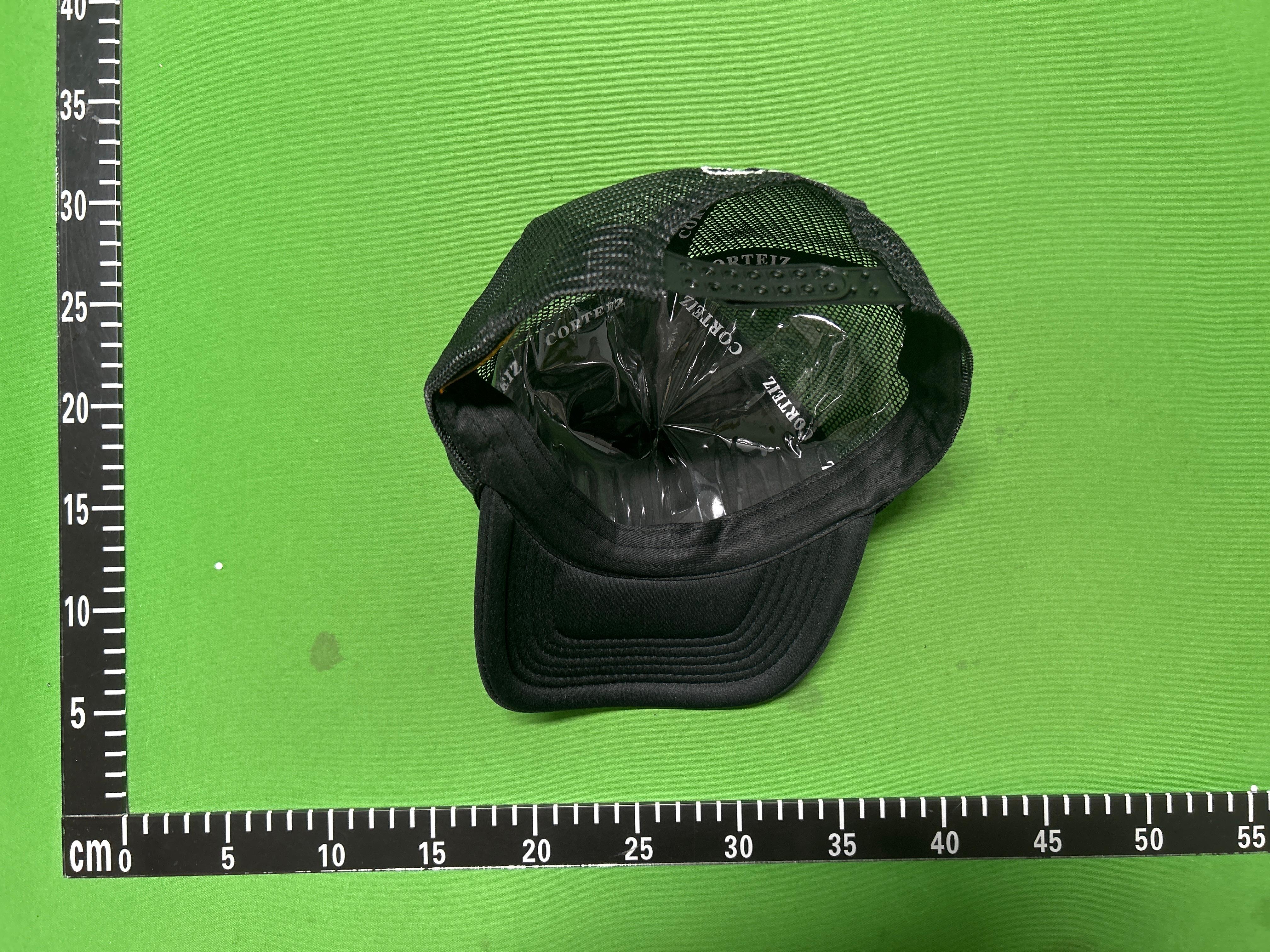 Foto QC 6 de Corteiz Star Trucker Cap Black