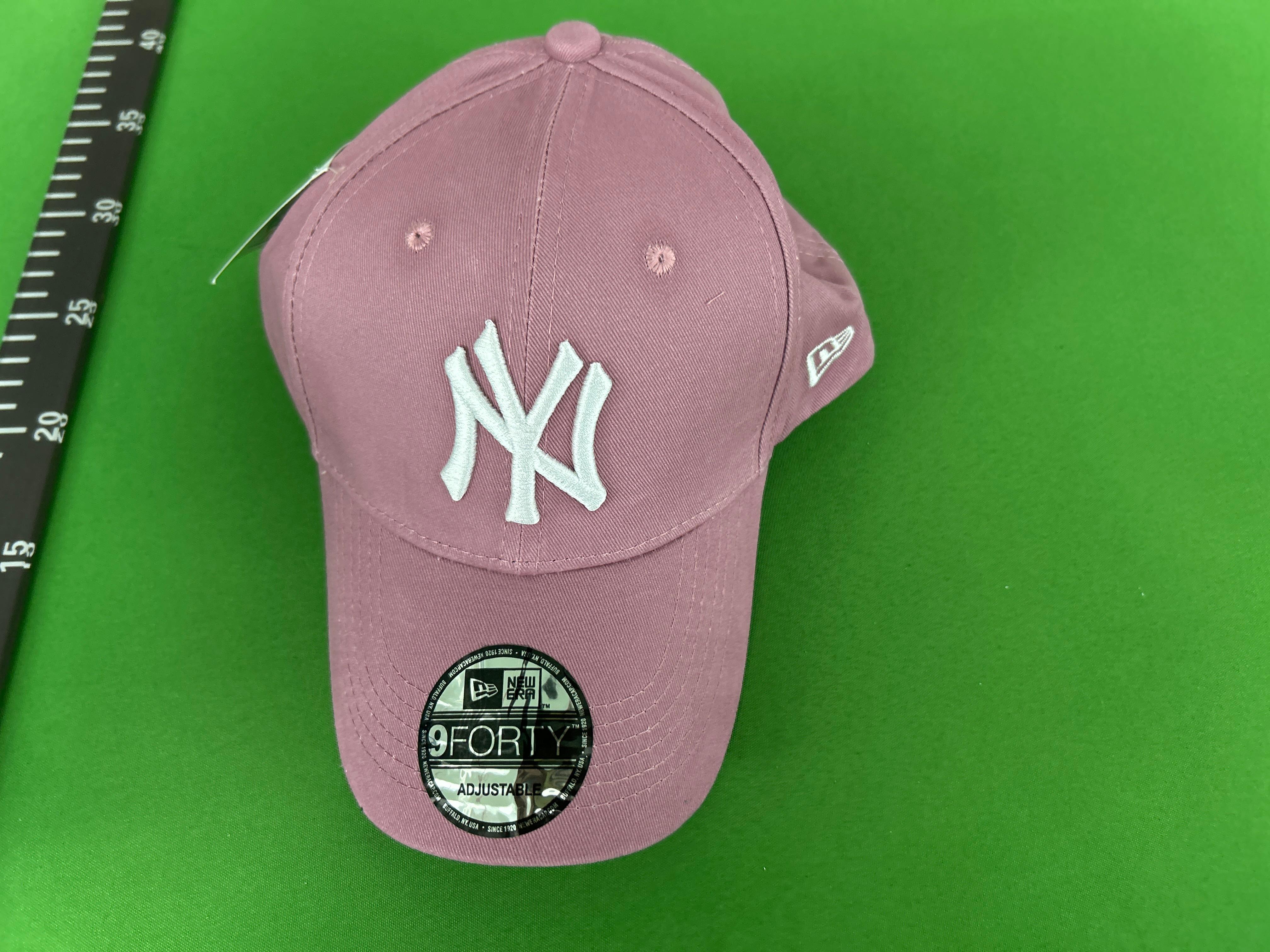 Foto QC 1 de New Era New York Yankees 9FORTY Cap Maroon
