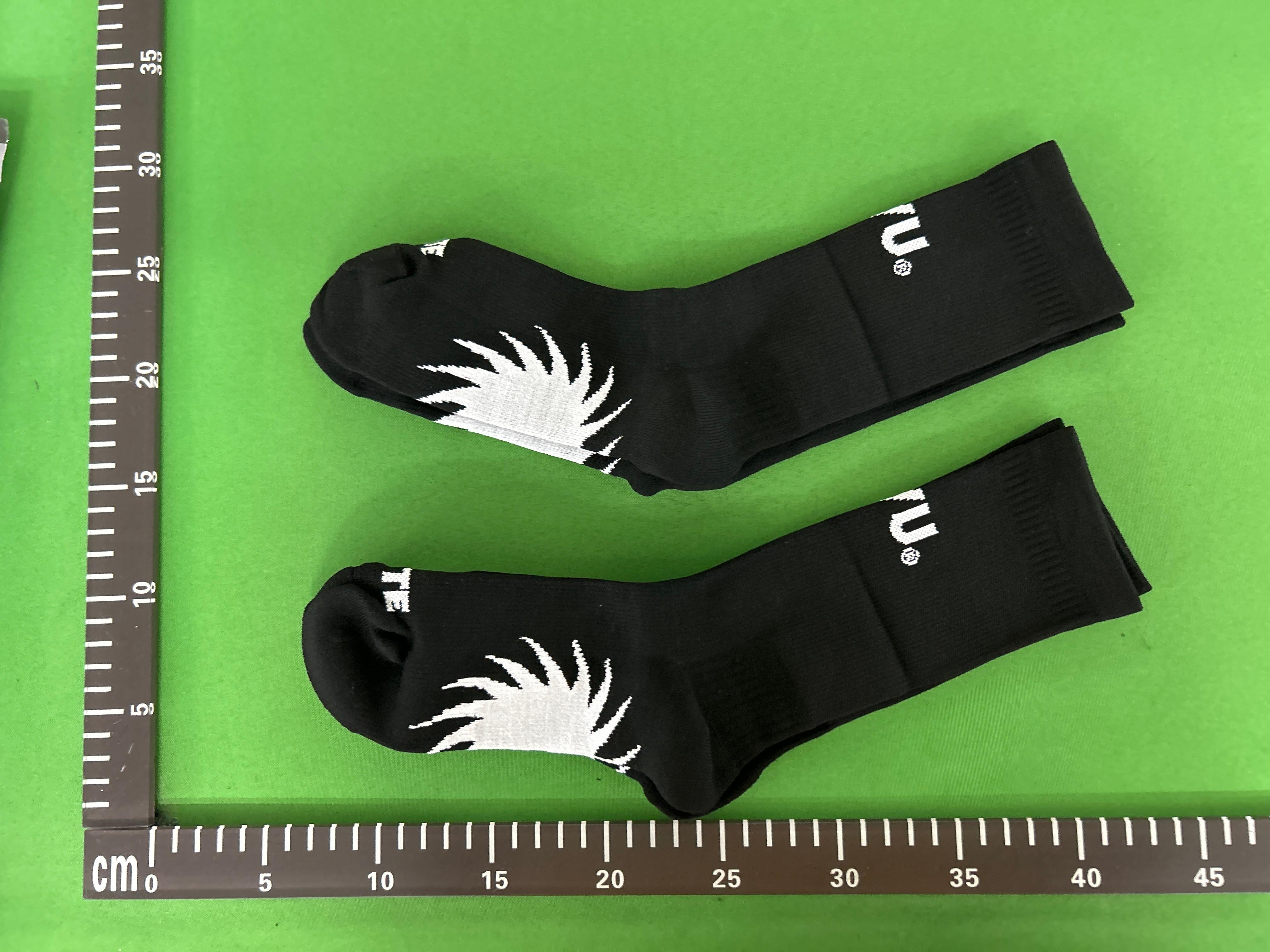 Foto QC 2 de VU Training Terry Crew Socks Black White
