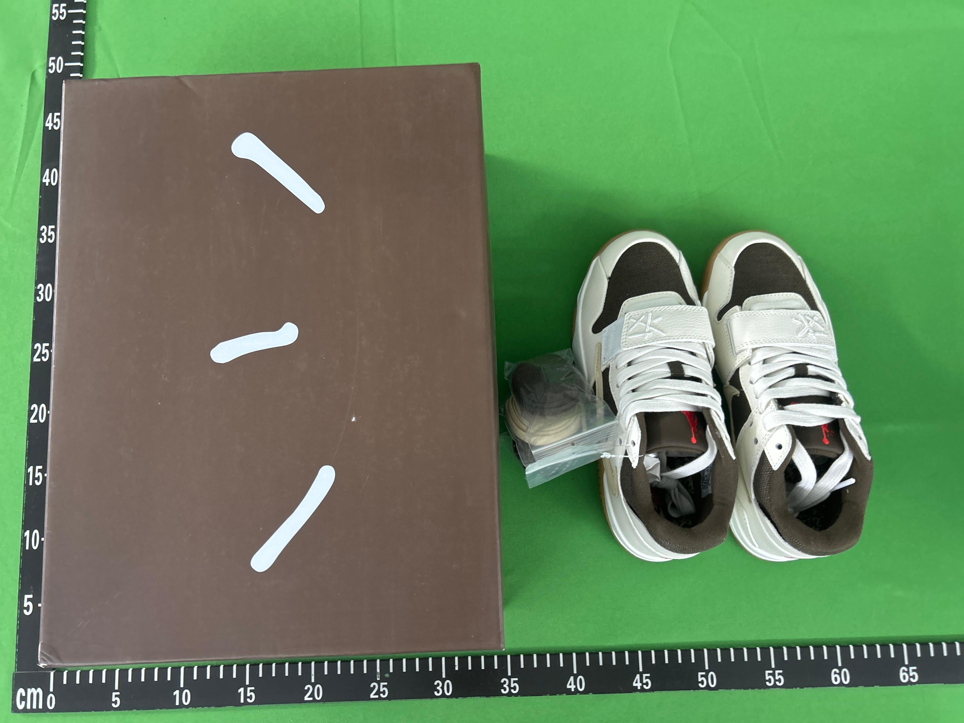 Foto QC 2 de Jordan Jumpman Jack TR Travis Scott Sail FZ8117-100