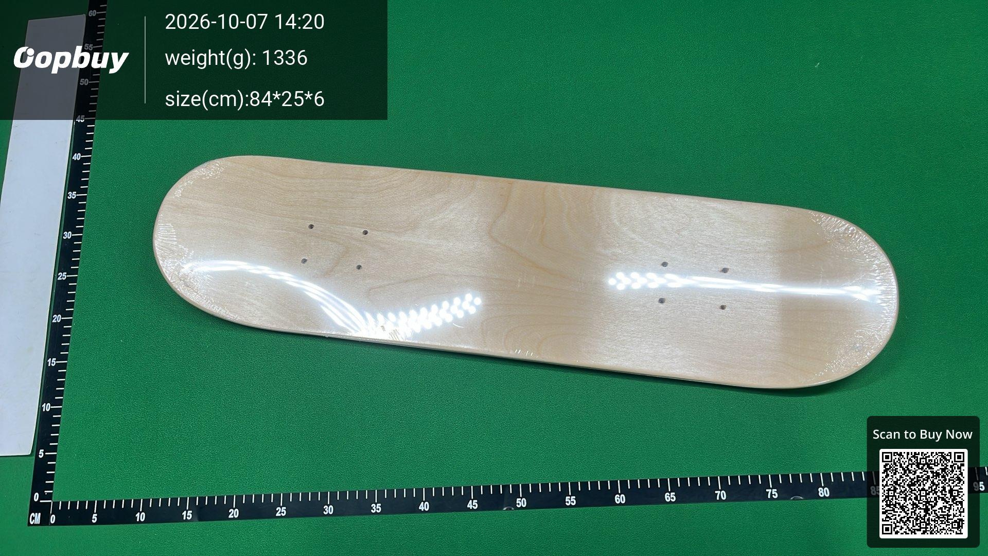 Foto QC 4 de Supreme Smurfs Black Wood Skateboard Deck