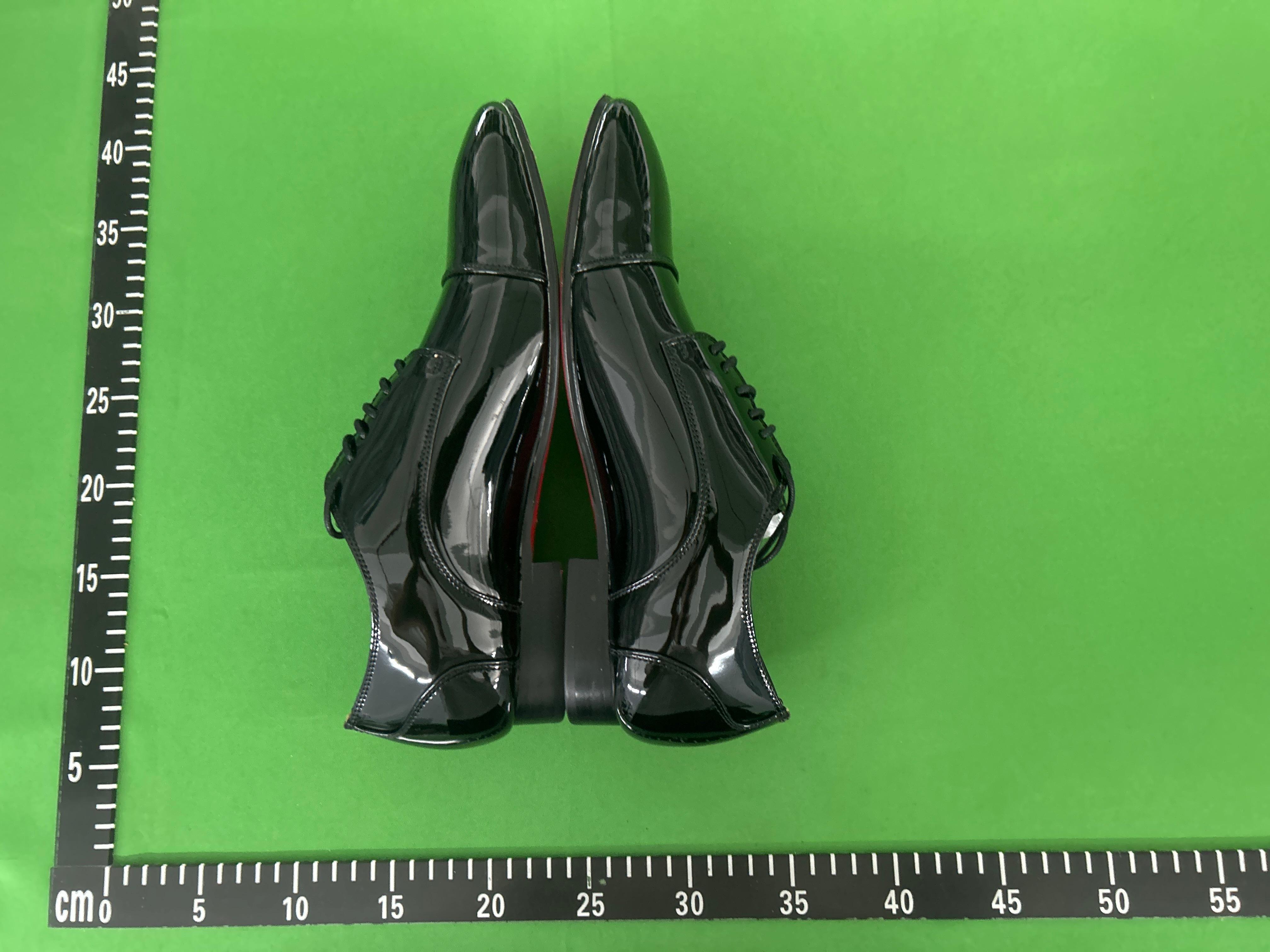 Foto QC 4 de Christian Louboutin Oxford Leather Lace-up Black