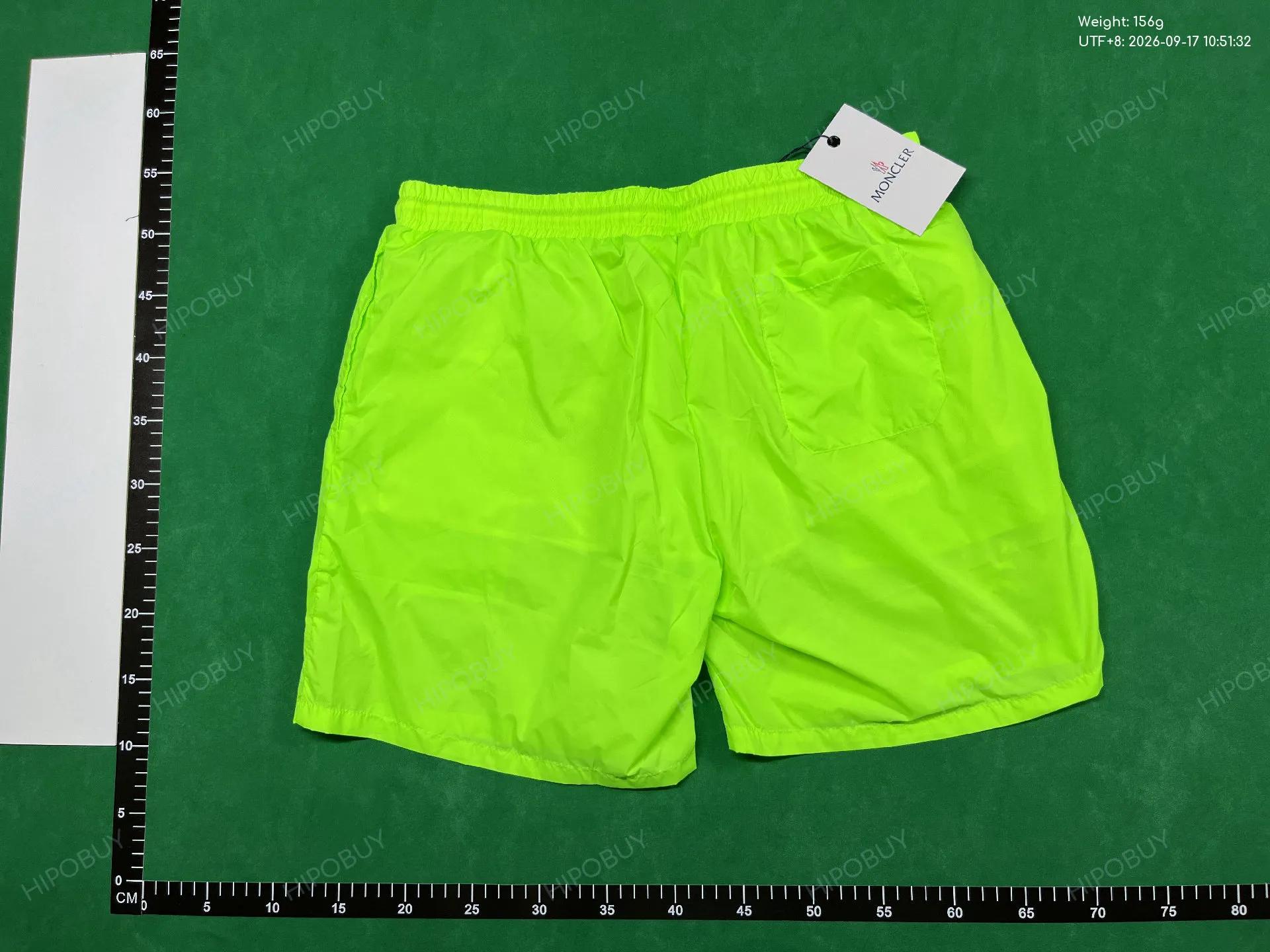 Foto QC 7 de Moncler Board Shorts Side Logo Neon Green