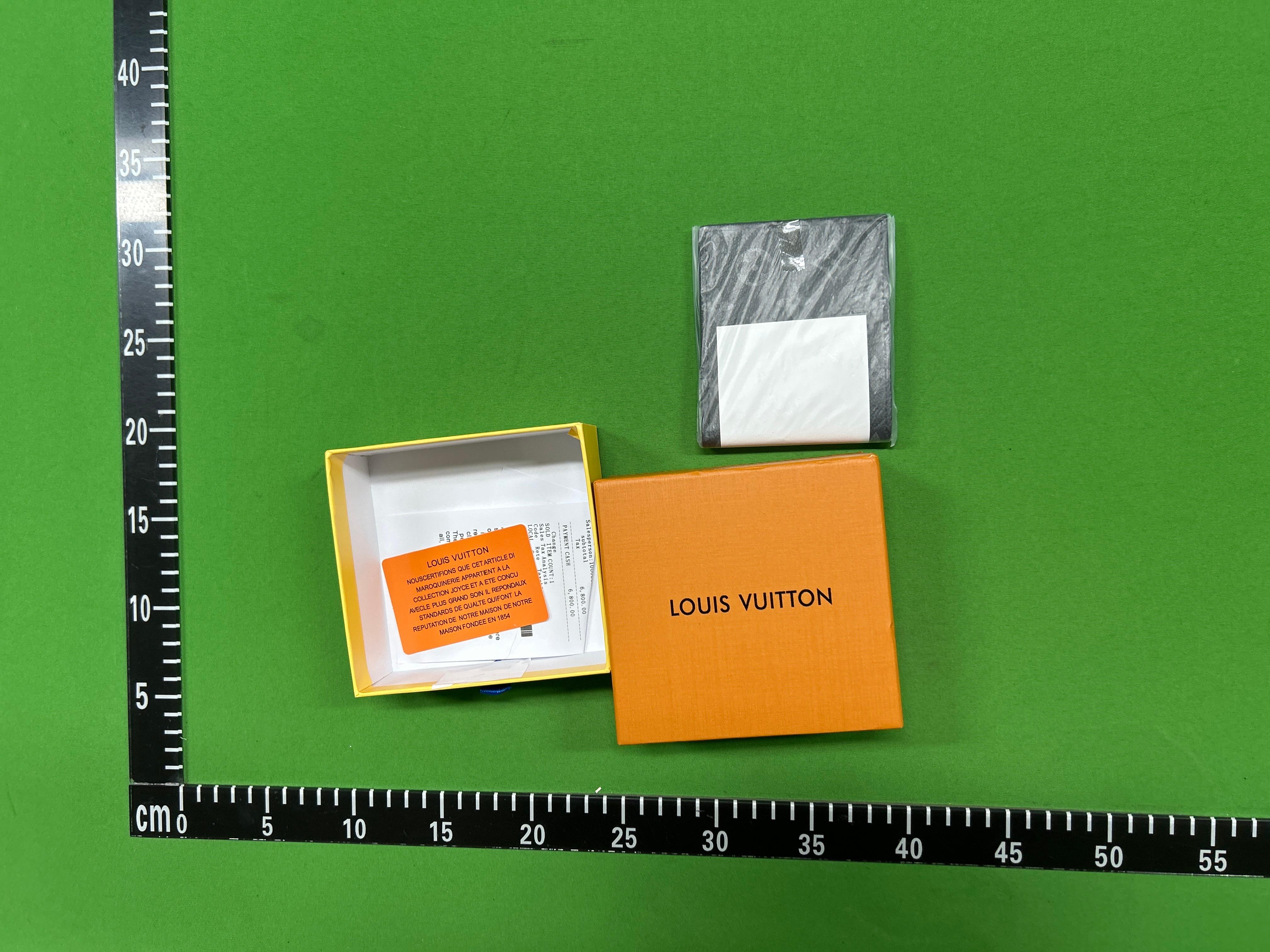 Foto QC 1 de Louis Vuitton Supreme Slender Wallet Epi Black