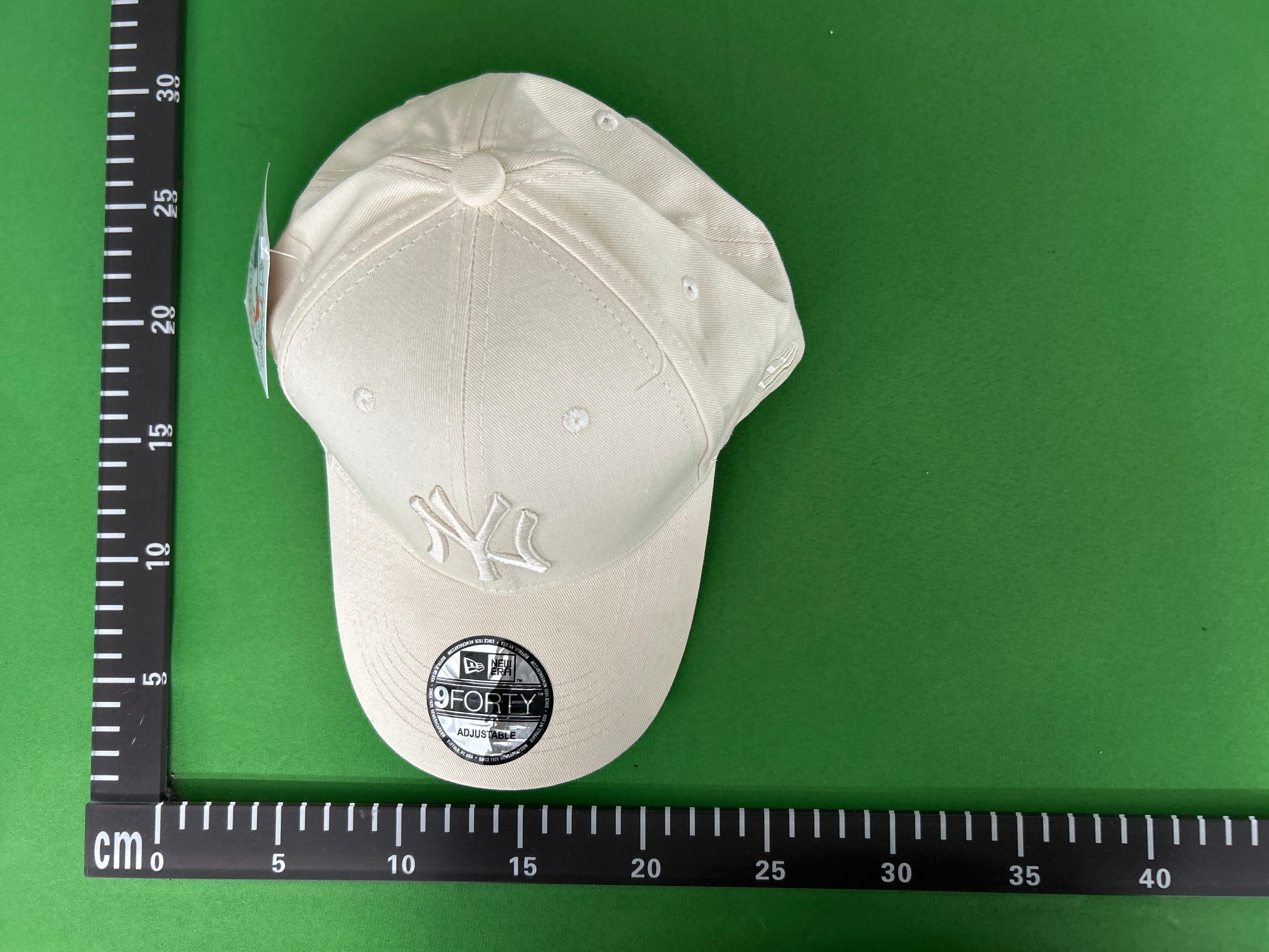 Foto QC 5 de New Era New York Yankees 9FORTY Cap Maroon