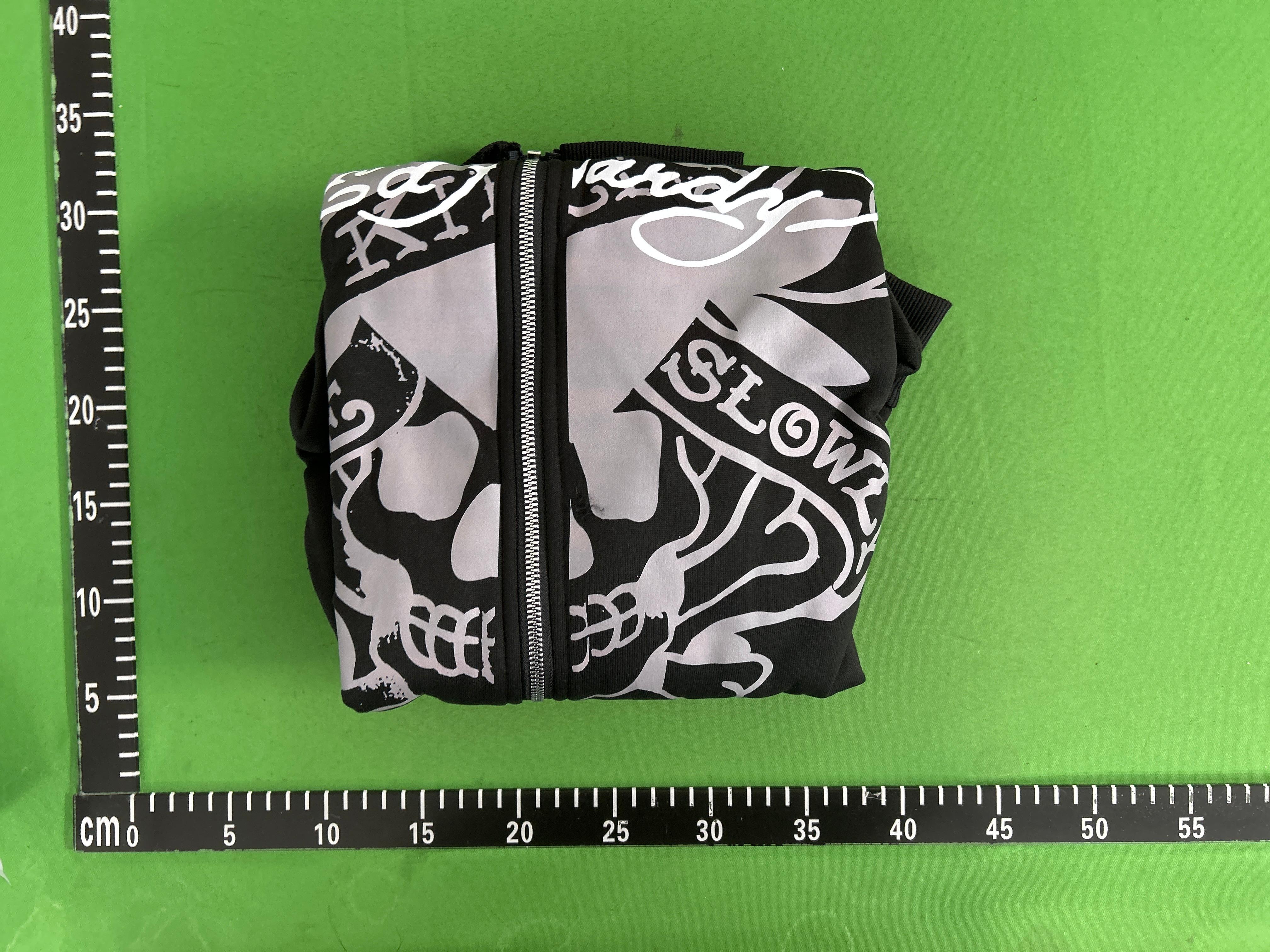 Foto QC 5 de Ed Hardy Cream Soda Zip Sweater Skull Graphic Black