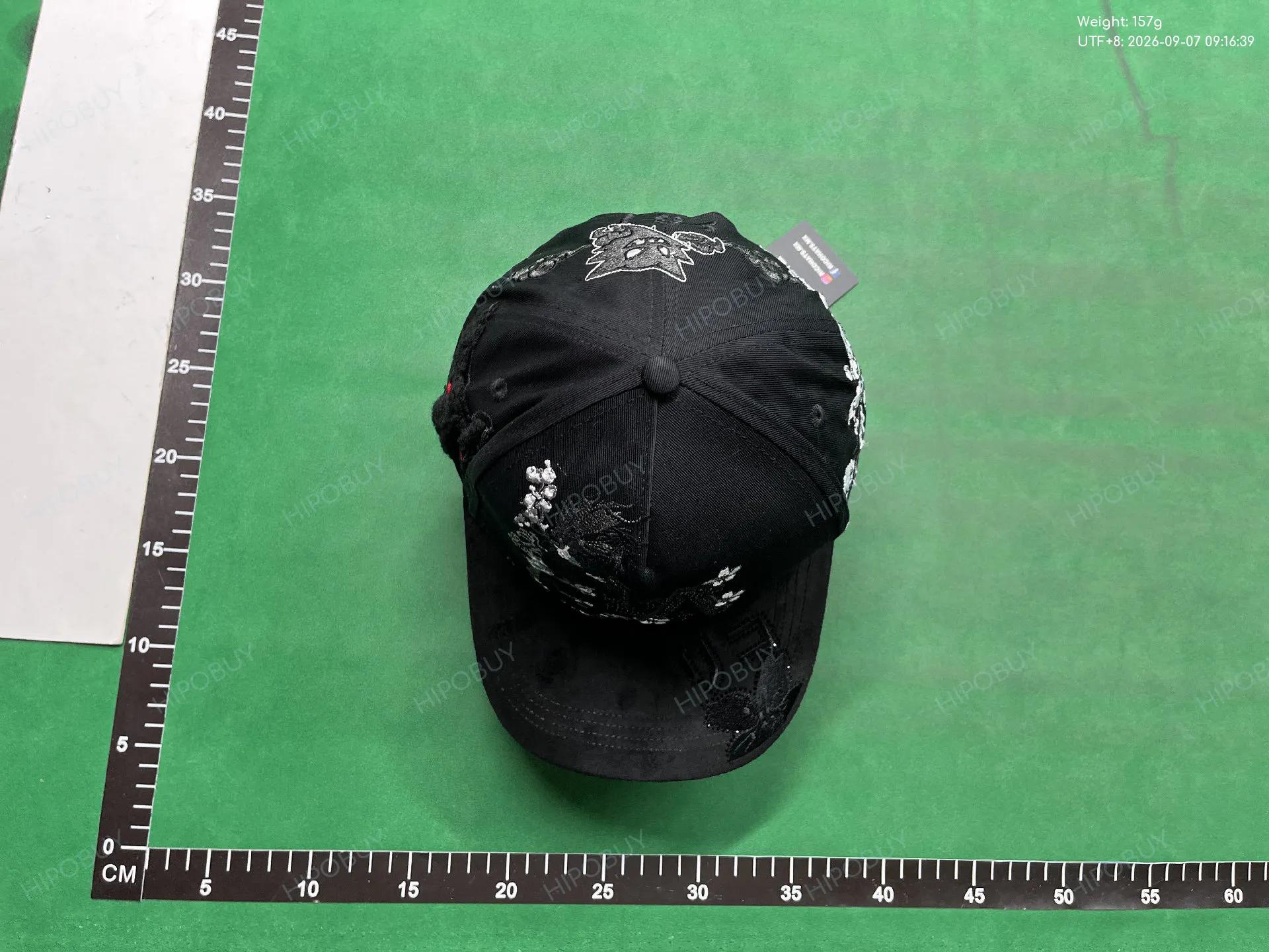 Foto QC 1 de Sad Boyz Ed Hardy Cap Black Camo