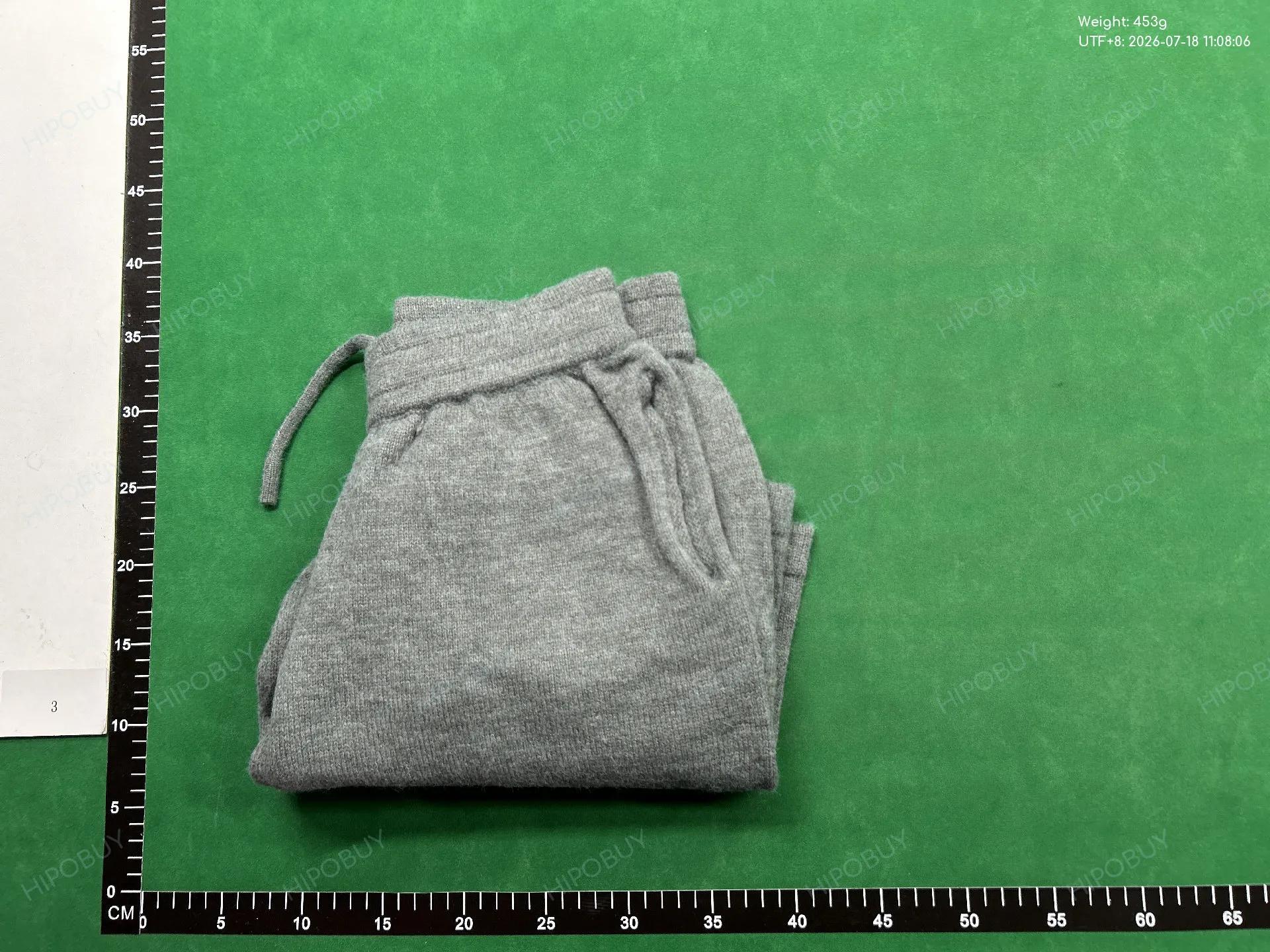 Foto QC 8 de Cole Buxton CB Logo Knit Hoodie Sweater White