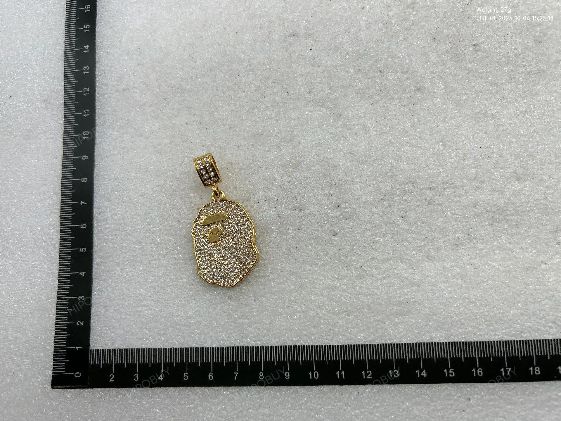 Foto QC 7 de Bape Necklace Metal Strass Silver