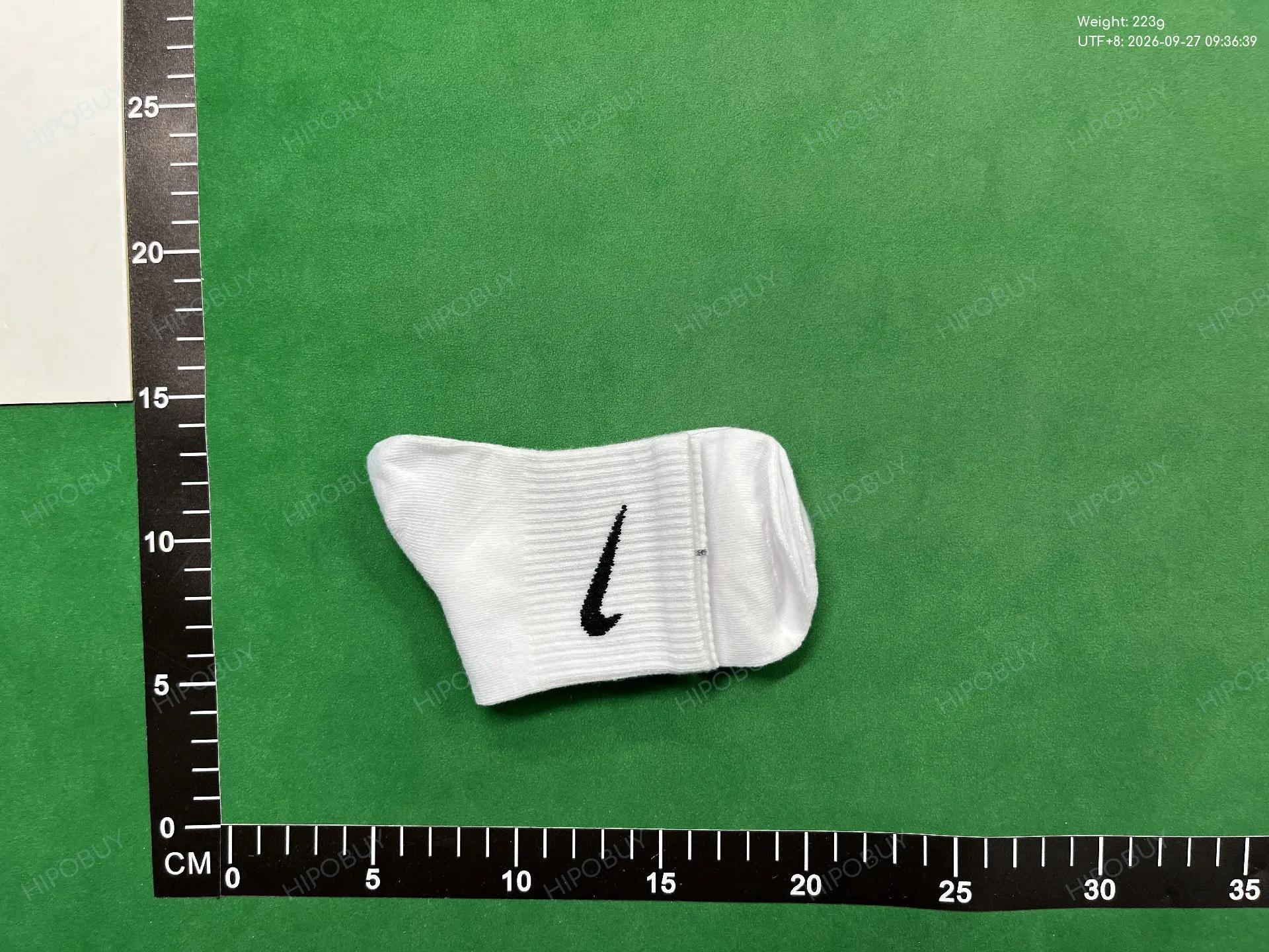 Foto QC 7 de Nike Just Do It Crew Socks White Black