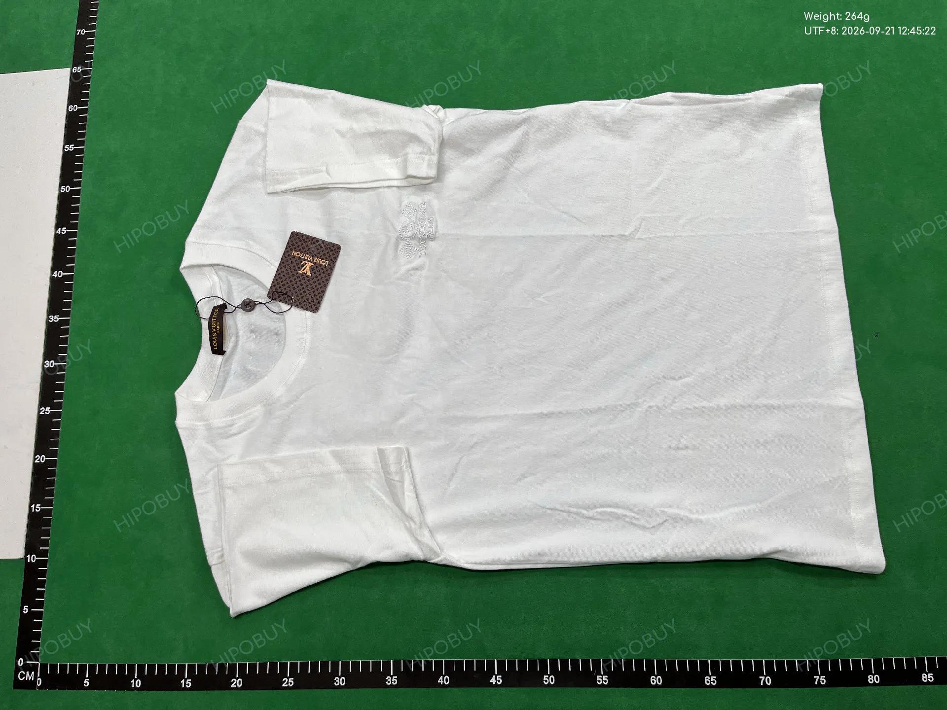 Foto QC 2 de Louis Vuitton T-shirt Back Monogram Flower Embroidery White