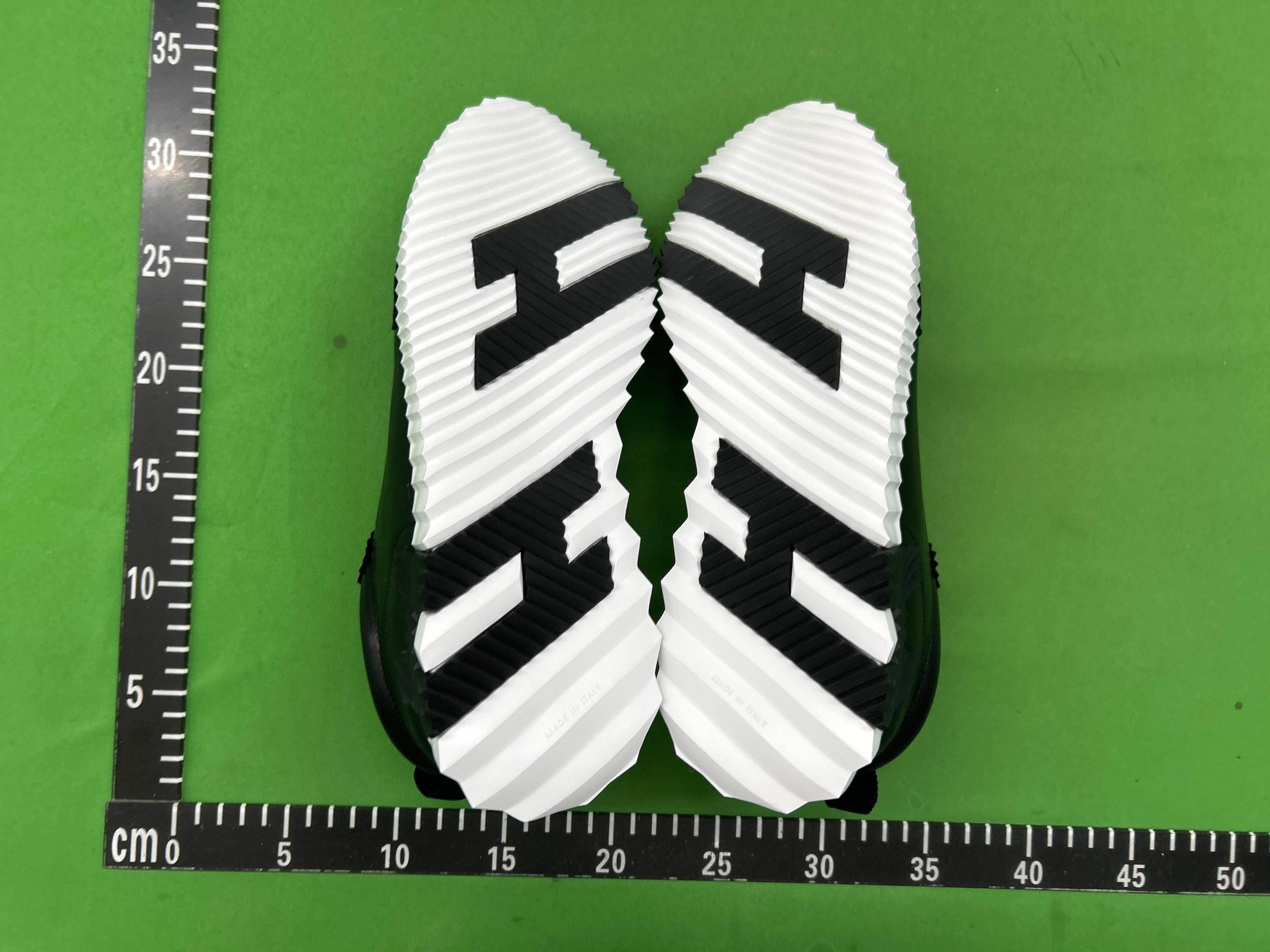 Foto QC 8 de Hermes Bouncing Sneakers Leather Contrast Stitching Black