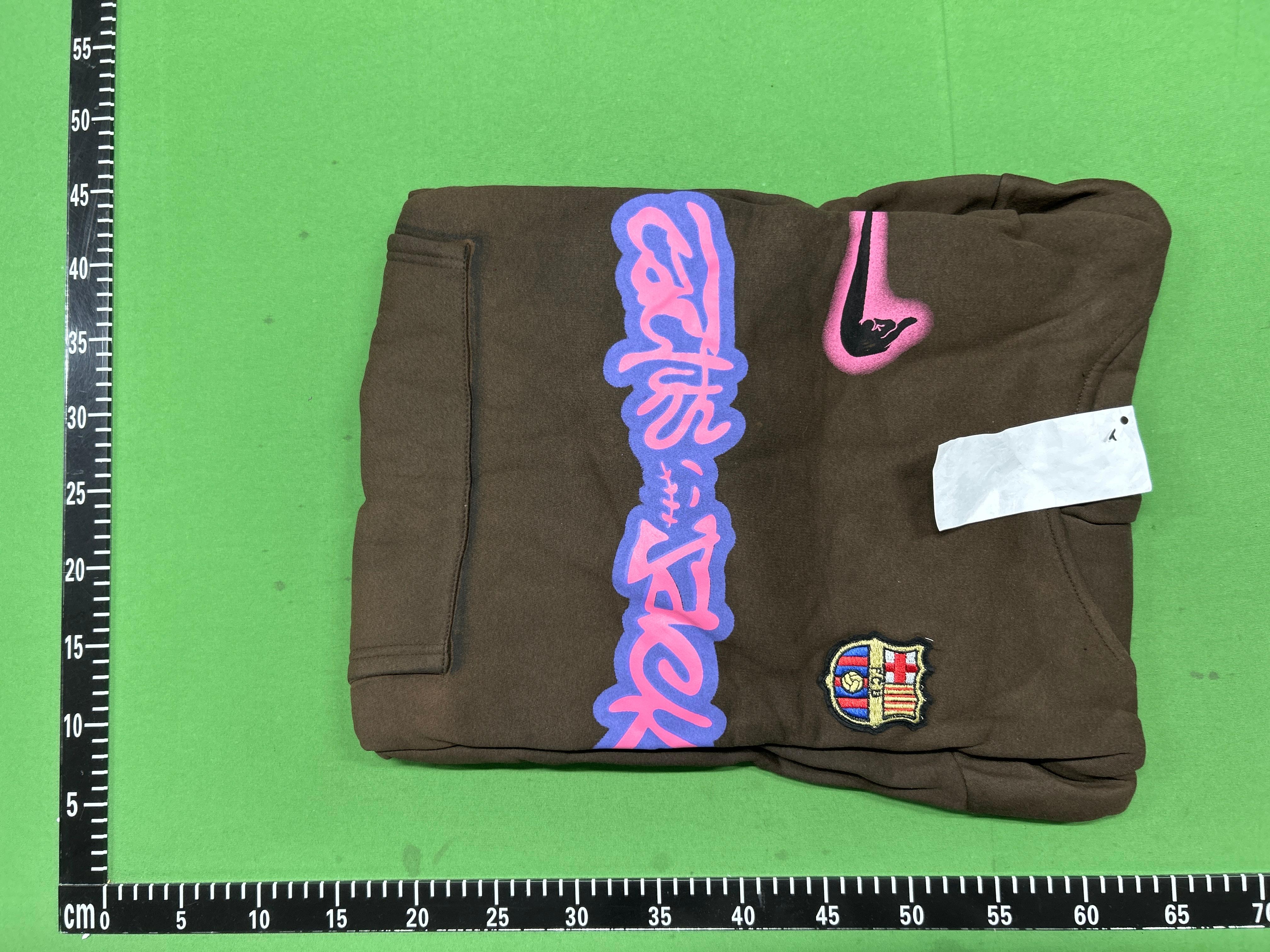 Foto QC 5 de Travis Scott Cactus Jack FC Barcelona Hoodie Logo Brown