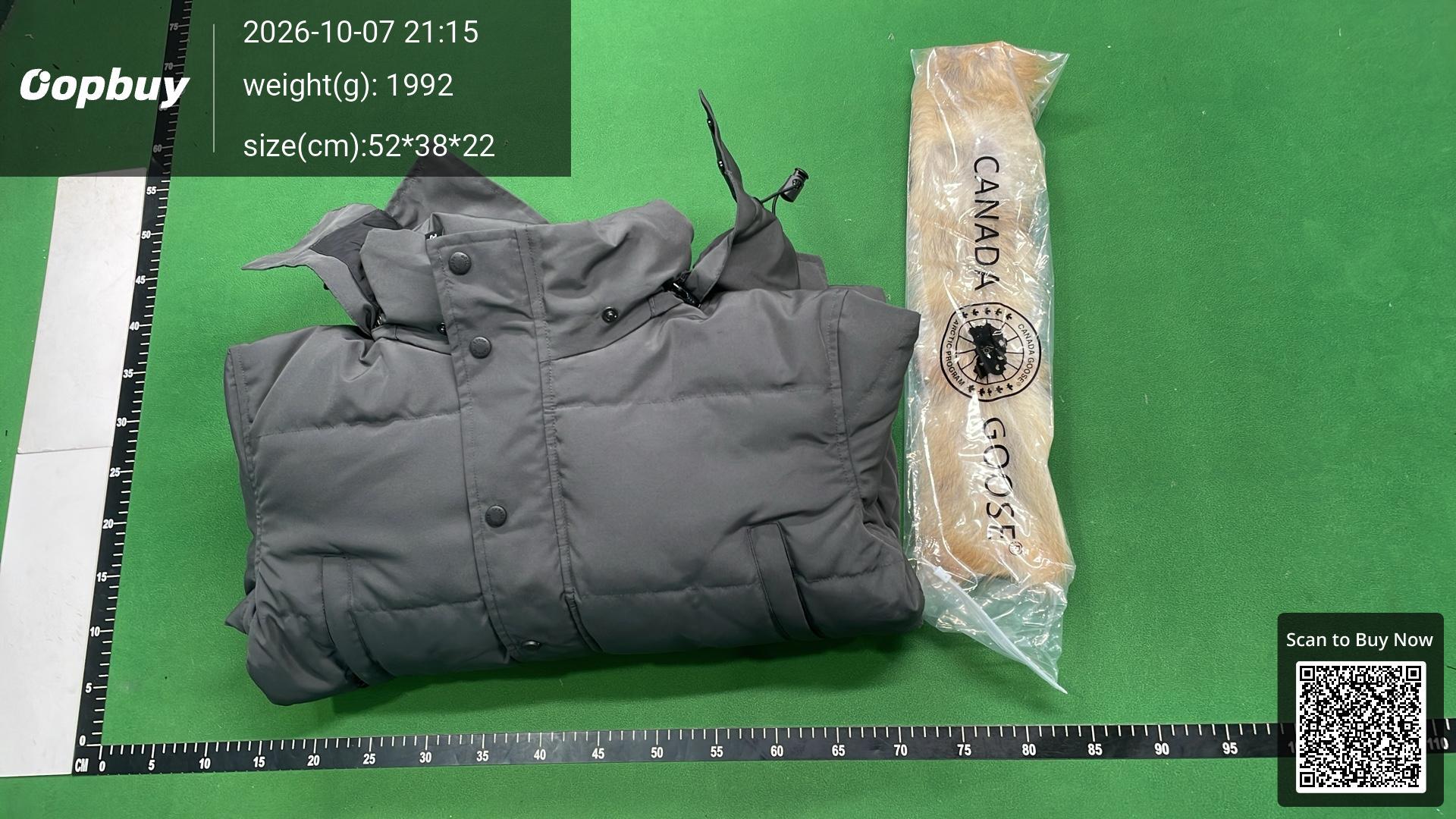 Foto QC 8 de Canada Goose Wyndham Down Jacket Black Label with Fur Black