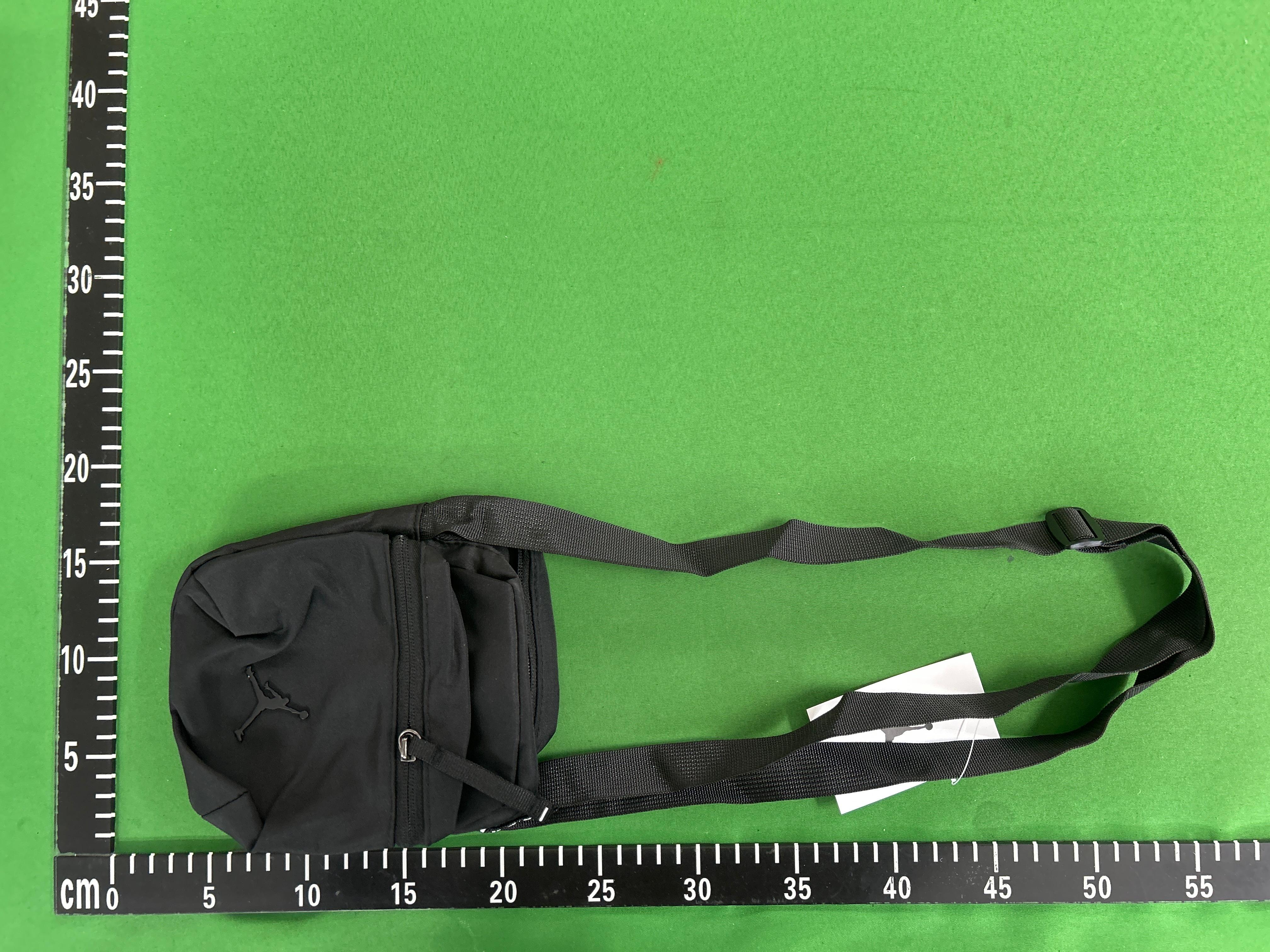 Foto QC 8 de Jordan Alpha Camera Bag 1L Black
