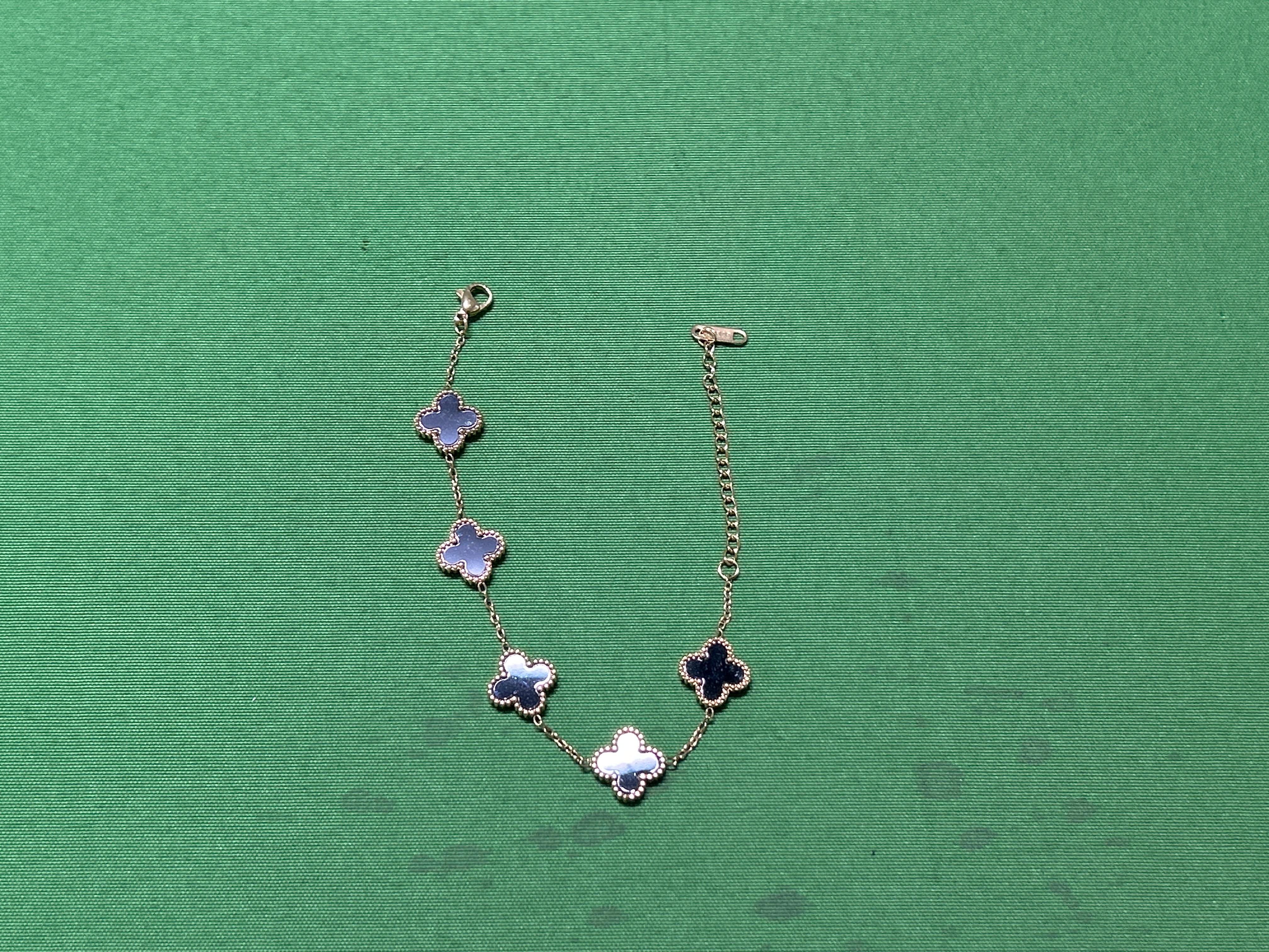 Foto QC 8 de Generic Clover Necklace Metal Mother of Pearl White