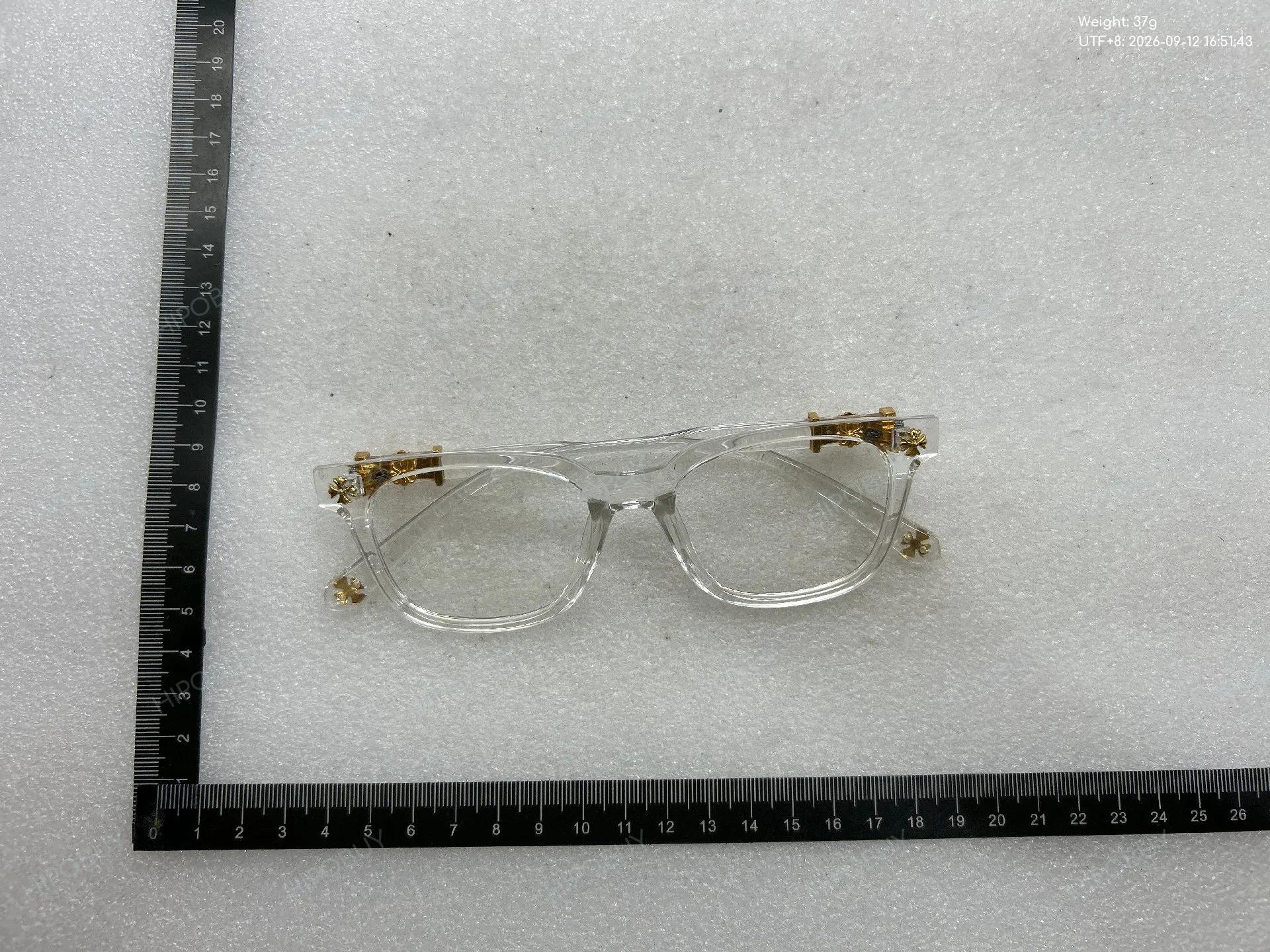 Foto QC 1 de Generic Square-Frame Polycarbonate Eyeglasses Black Gold (2026)