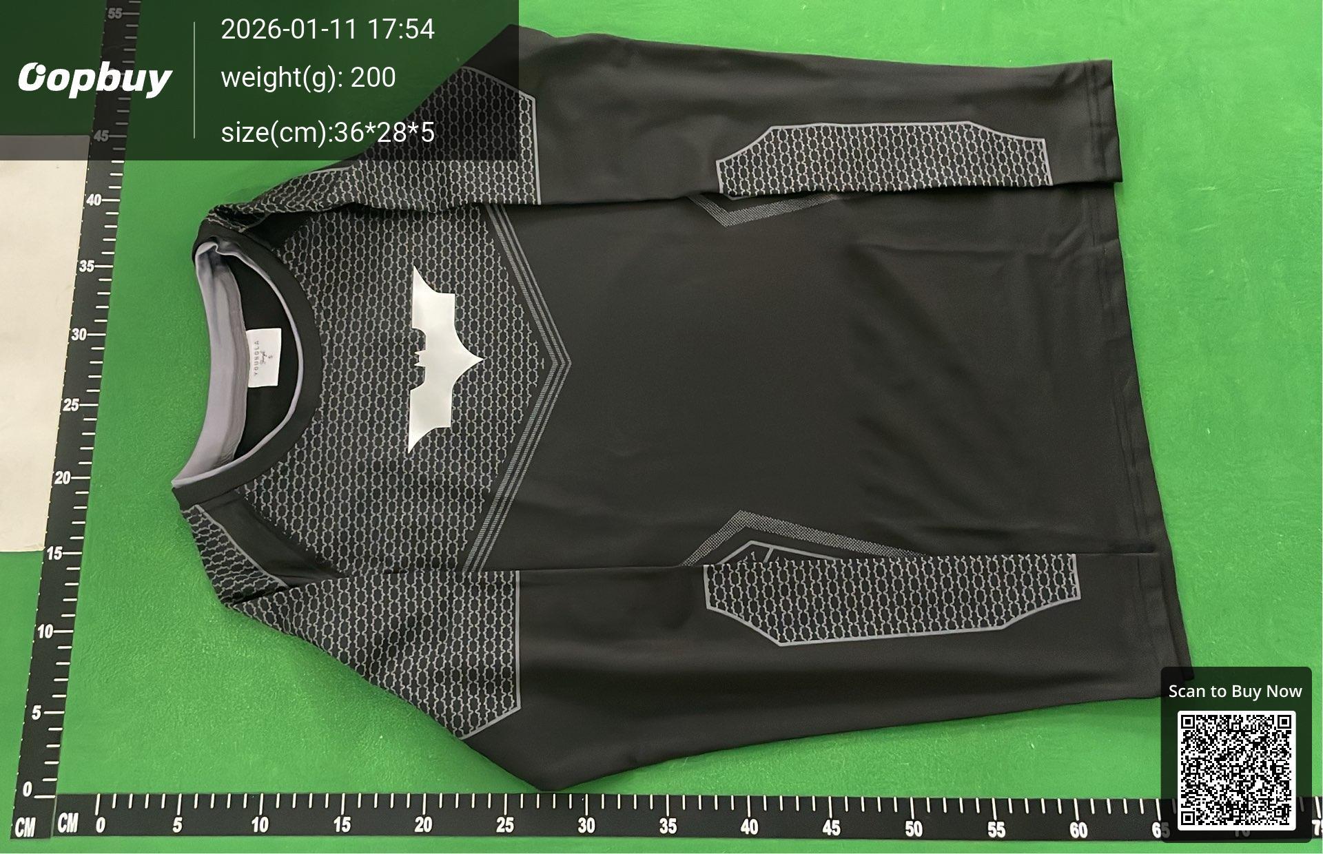 Foto QC 6 de YoungLA Batman T-shirt Compression Grey