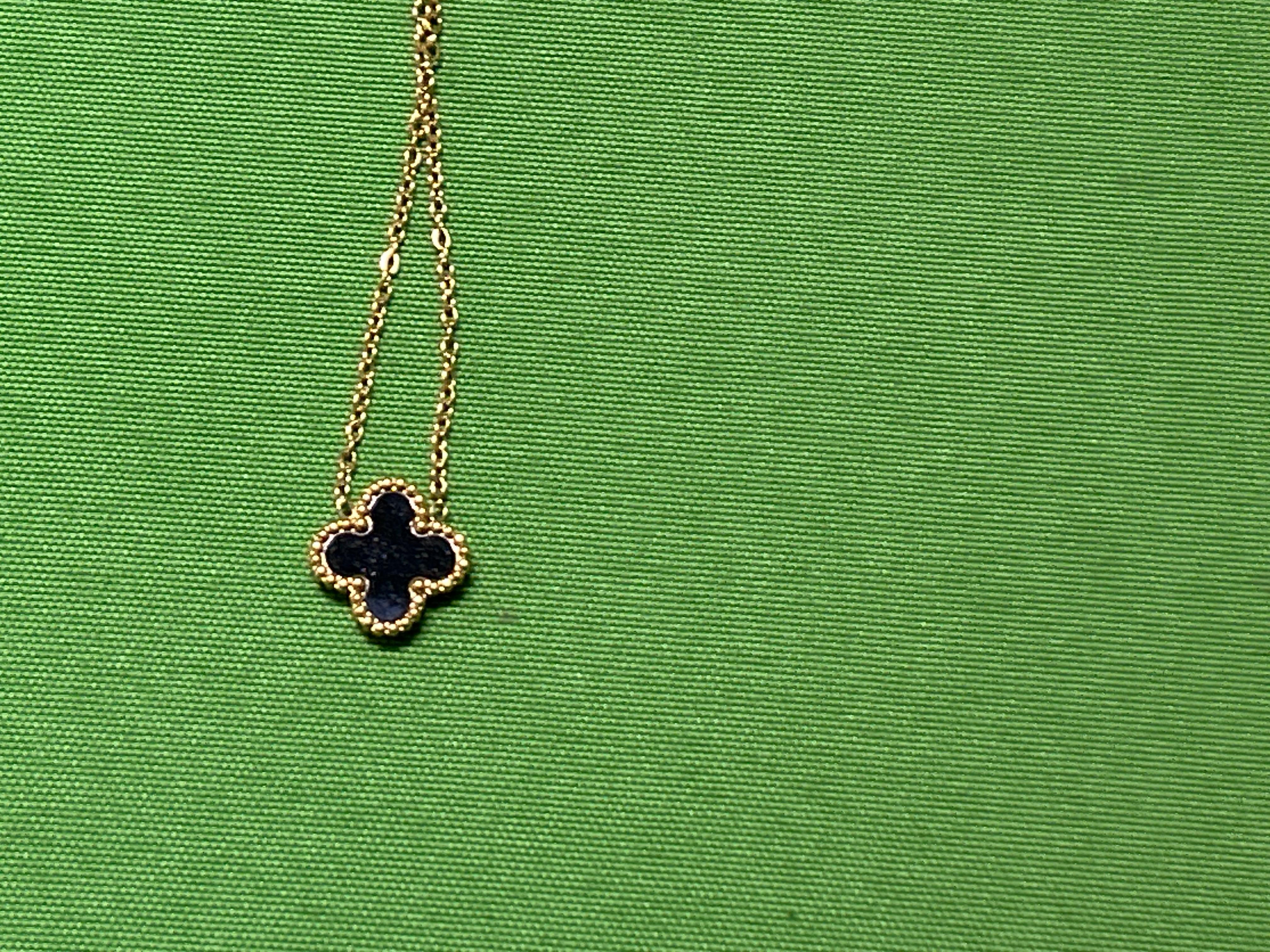 Foto QC 7 de Generic Clover Necklace Metal Mother of Pearl White