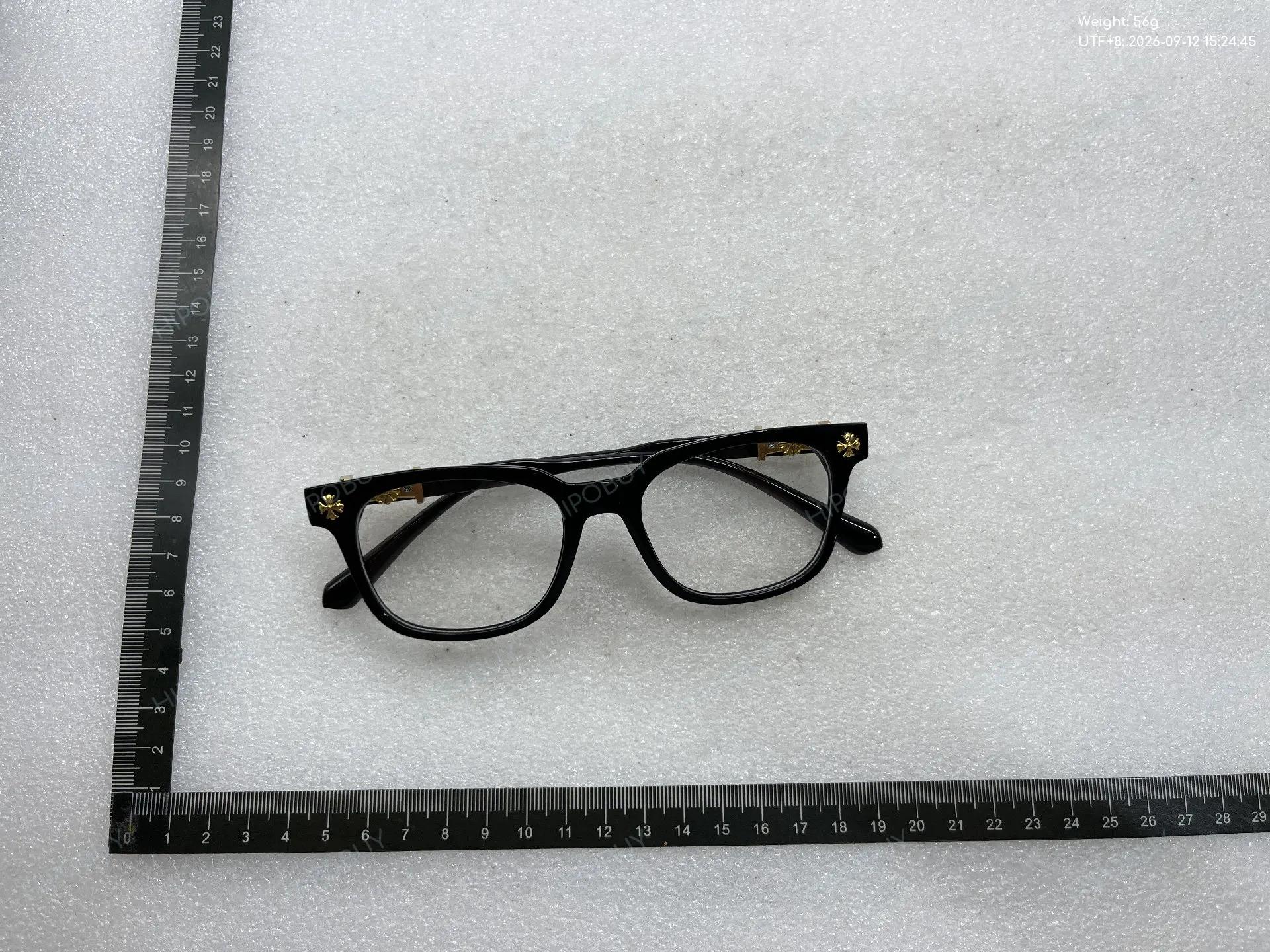 Foto QC 4 de Generic Square-Frame Polycarbonate Eyeglasses Black Gold (2026)