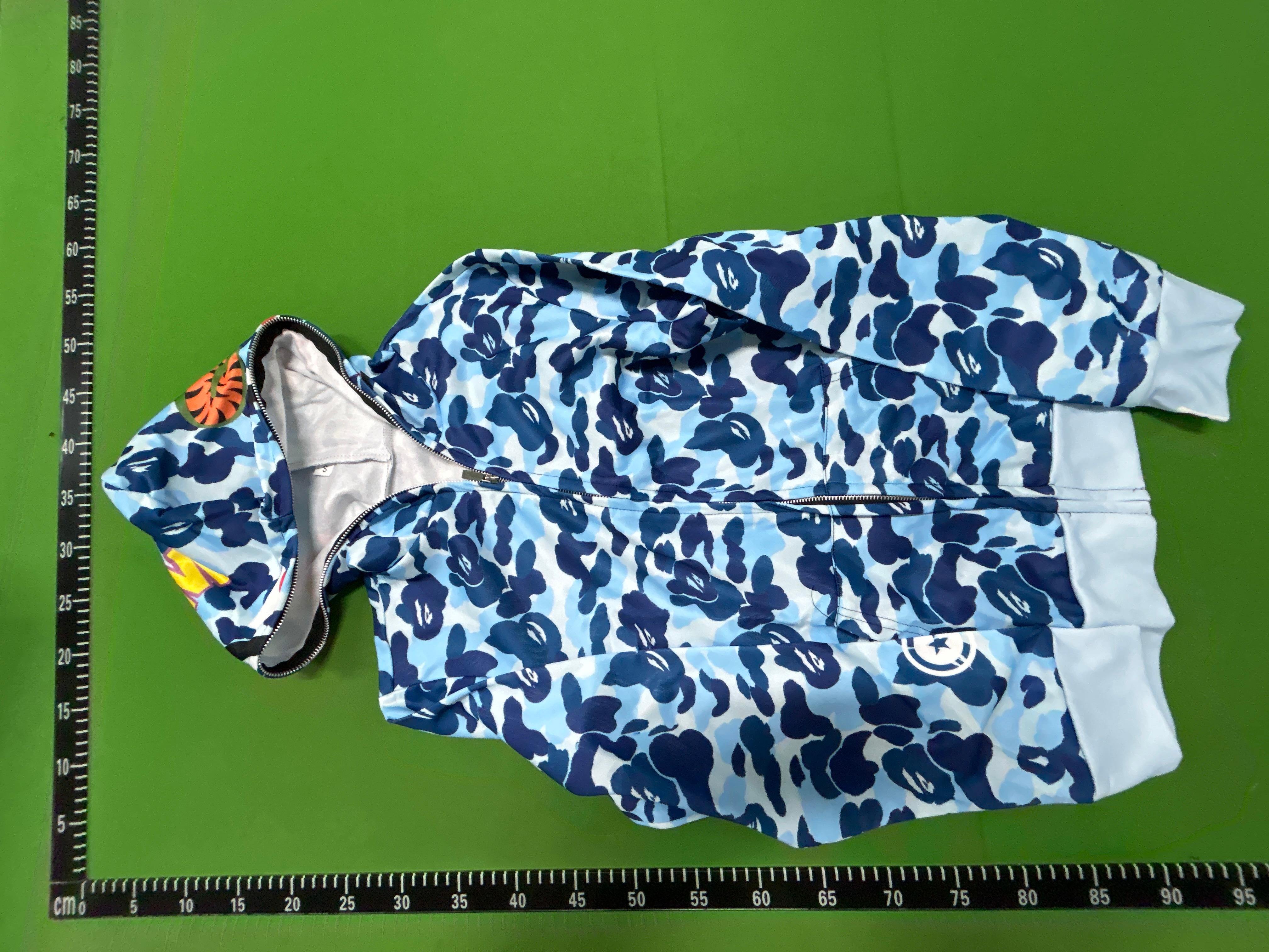 Foto QC 3 de BAPE Shark Hooded Jacket 1st Camo Yellow