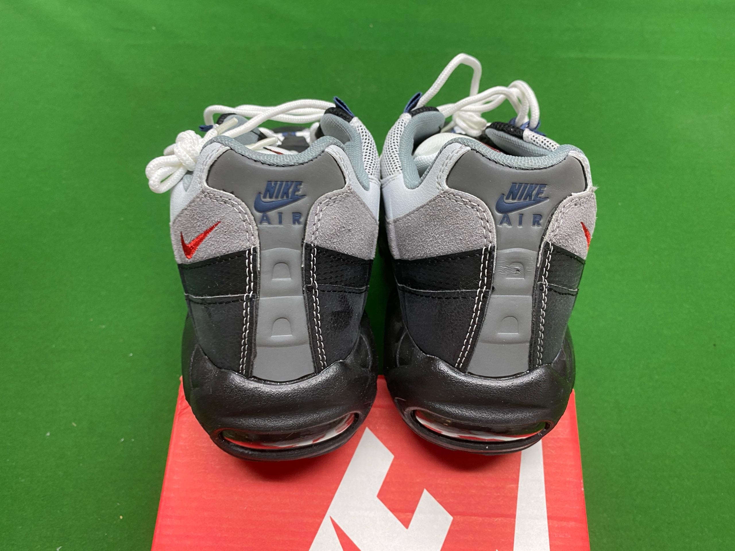 Foto QC 7 de Nike Air Max 95 SE Moving Company Hemp Stadium Green DV2621-200