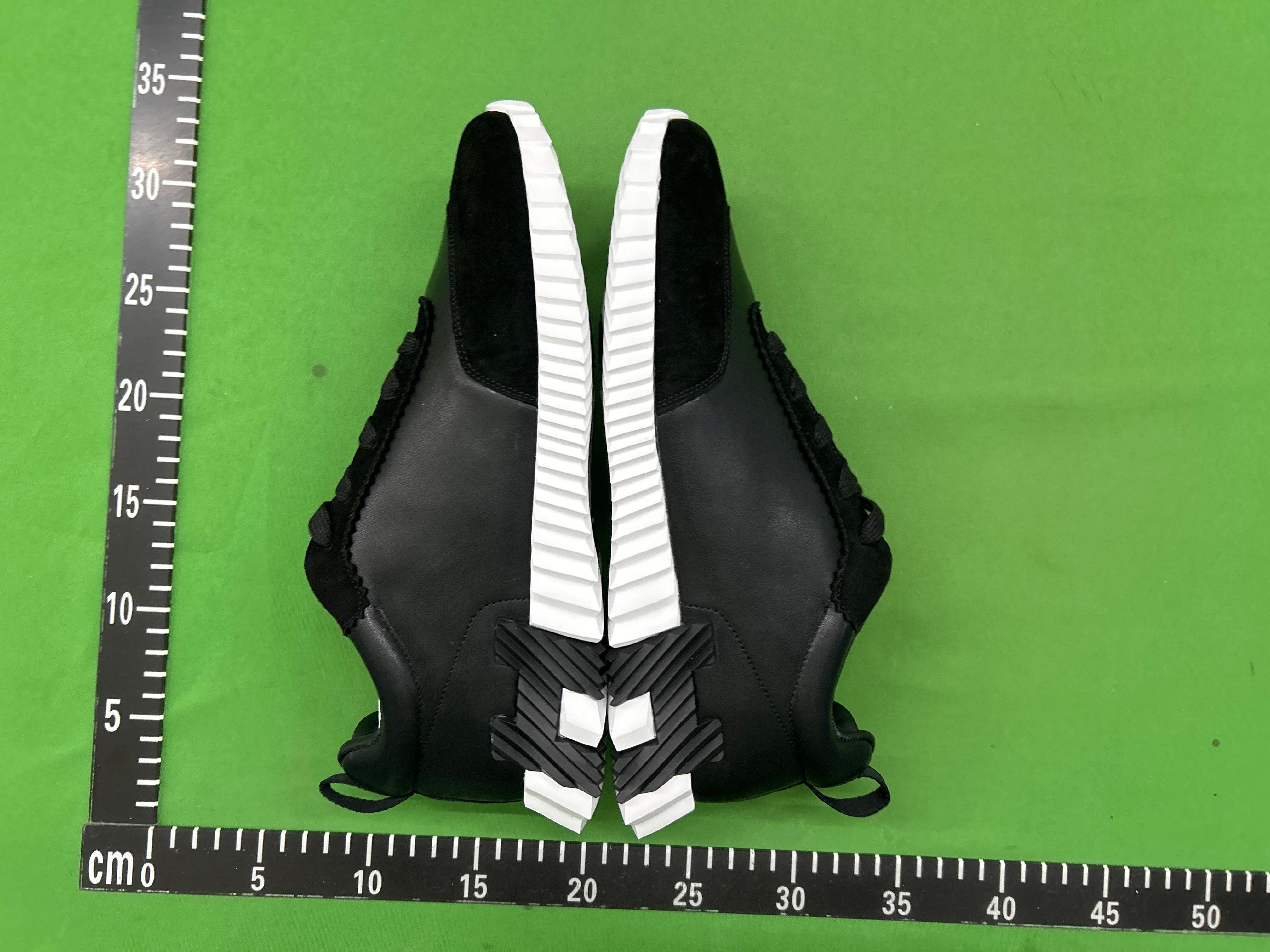 Foto QC 7 de Hermes Bouncing Sneakers Leather Contrast Stitching Black
