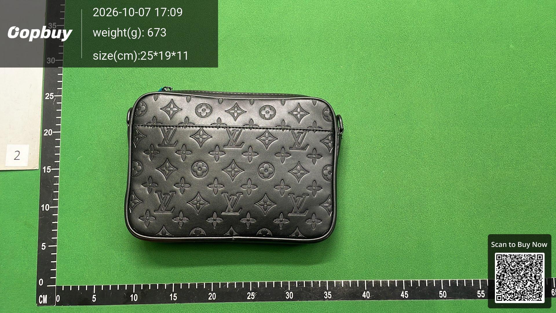 Foto QC 1 de Louis Vuitton Trio Messenger Monogram Ink