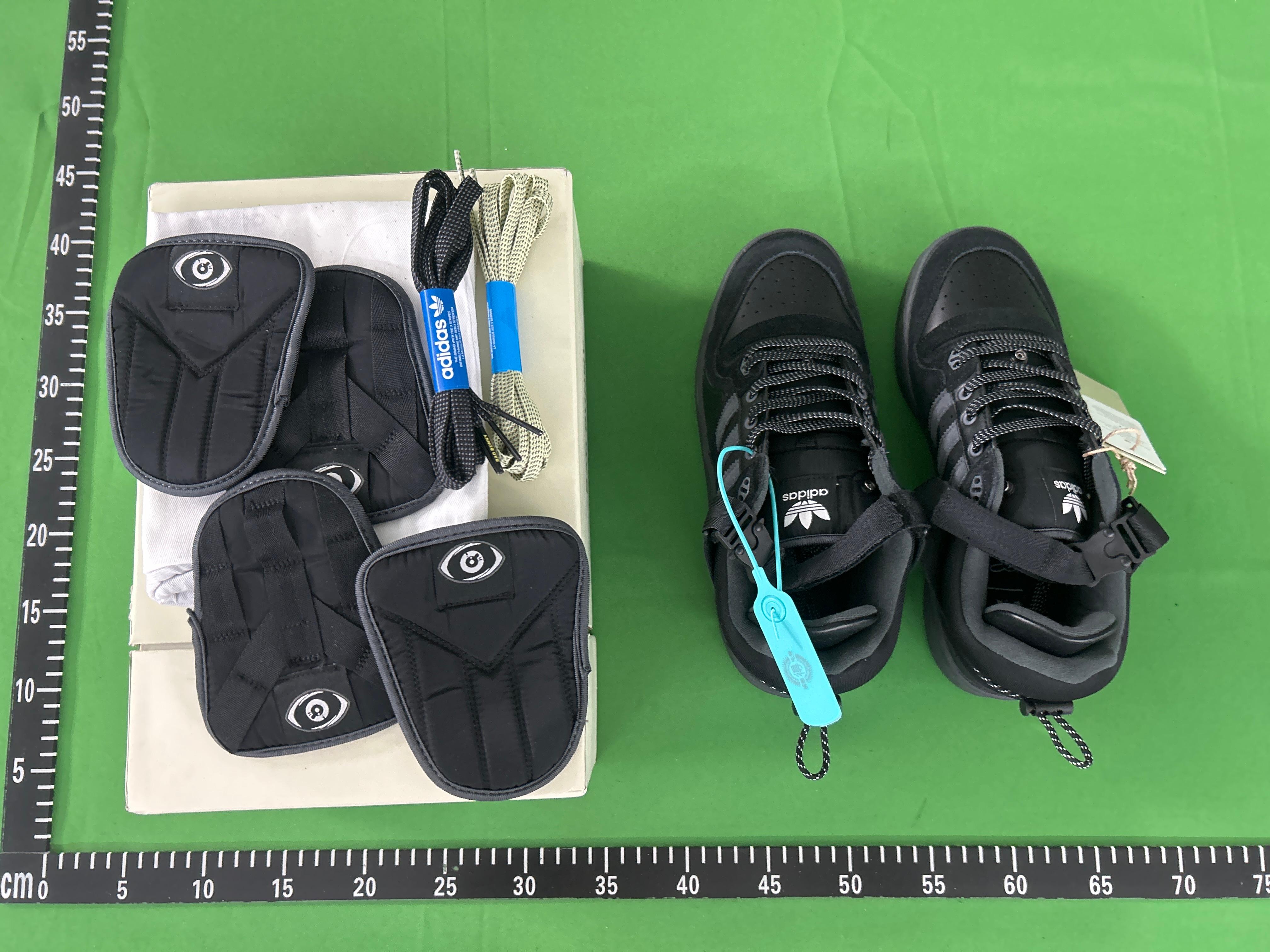 Foto QC 8 de adidas Forum Low Bad Bunny Black GW5021