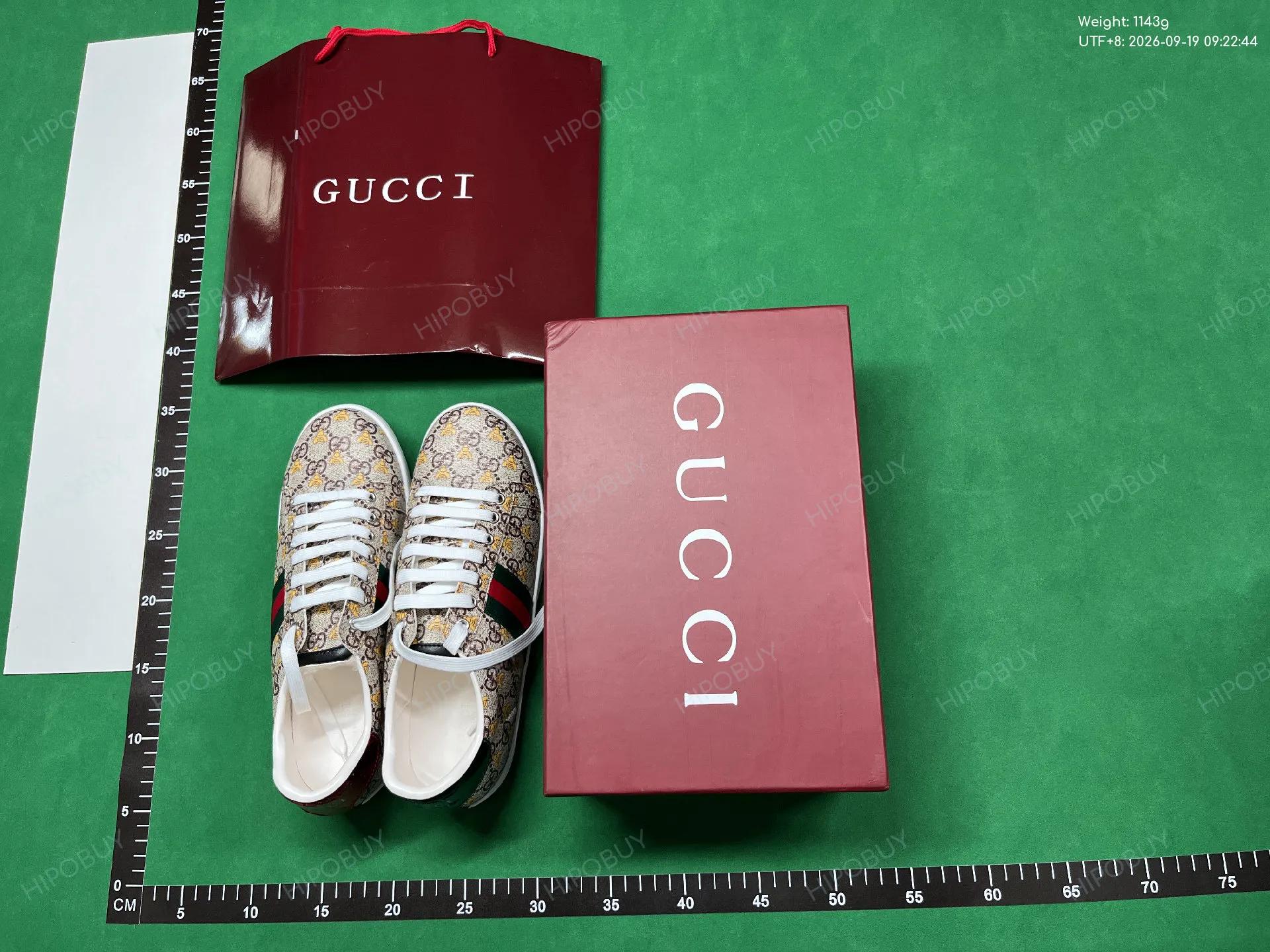 Foto QC 1 de Gucci Ace Low GG Supreme Bee