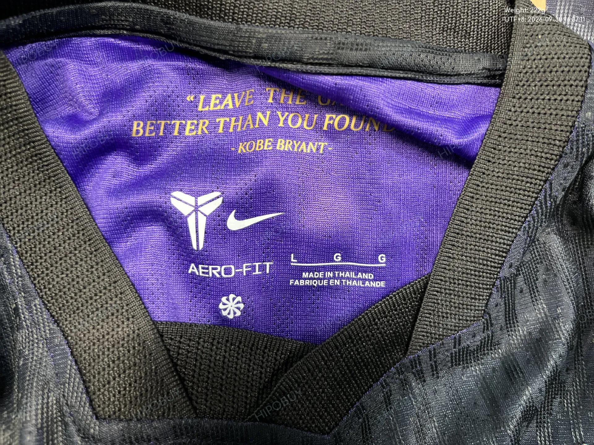 Foto QC 5 de Kobe Bryant x Nike x FC Barcelona 2026/27 Away Player Version Jersey Field Purple/Black/Metallic Gold