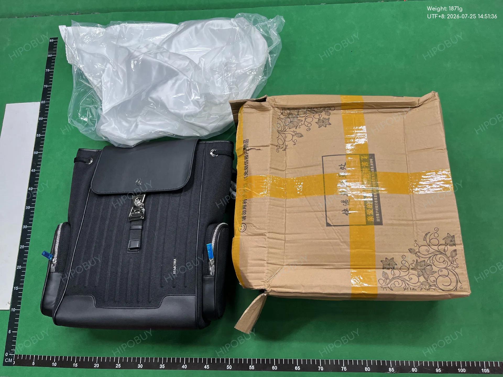 Foto QC 3 de Rimowa Never Still Flap Backpack Large Black