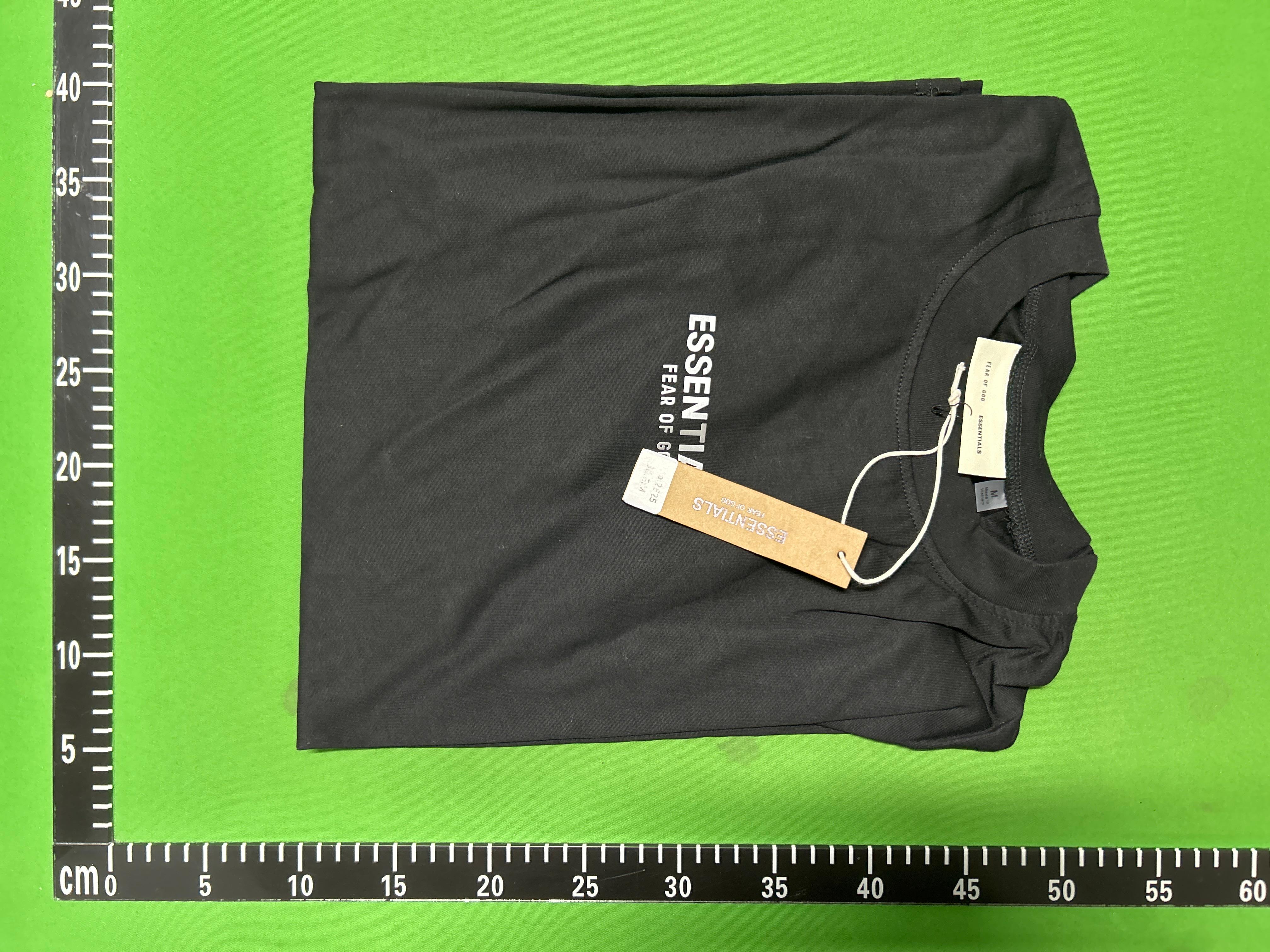 Foto QC 1 de Fear of God Essentials Training T-shirt 90s Logo Faded Iron Grey