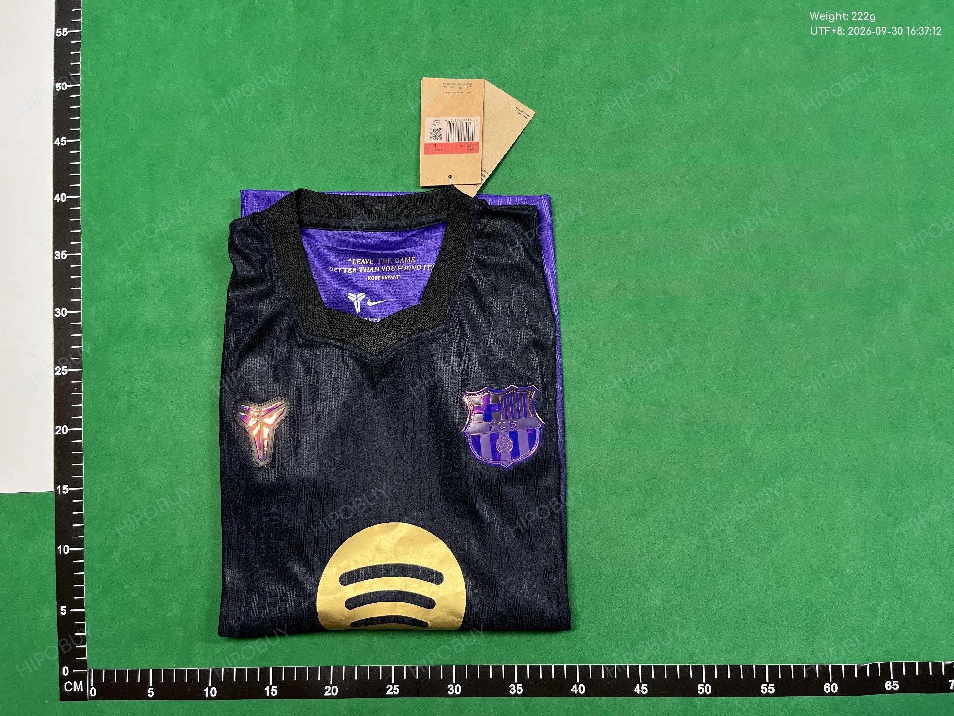 Foto QC 8 de Kobe Bryant x Nike x FC Barcelona 2026/27 Away Player Version Jersey Field Purple/Black/Metallic Gold