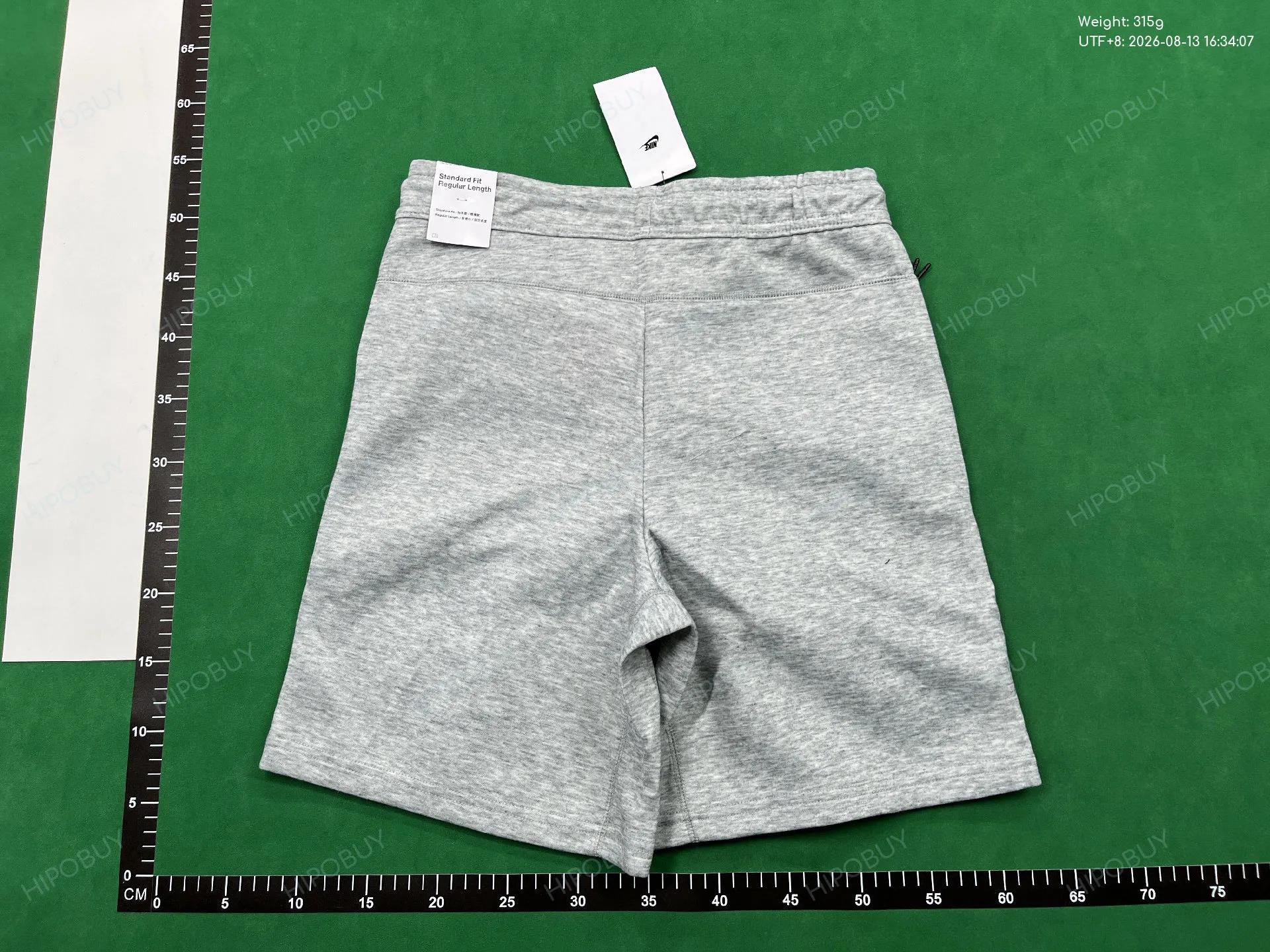 Foto QC 7 de Nike Tech Fleece Shorts Grey