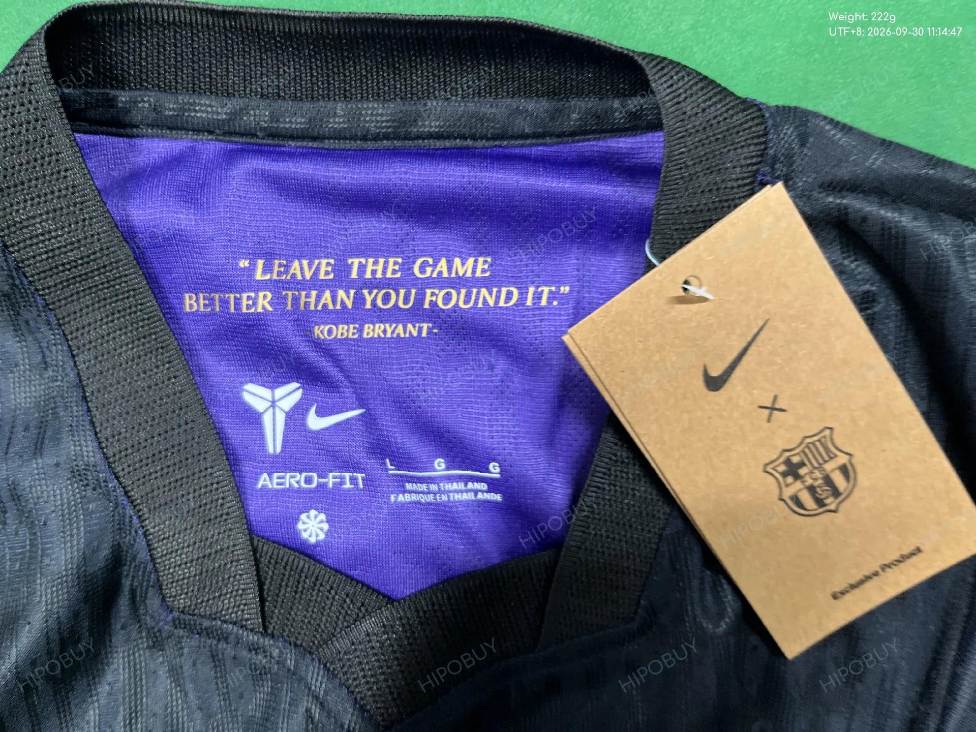 Foto QC 1 de Kobe Bryant x Nike x FC Barcelona 2026/27 Away Player Version Jersey Field Purple/Black/Metallic Gold