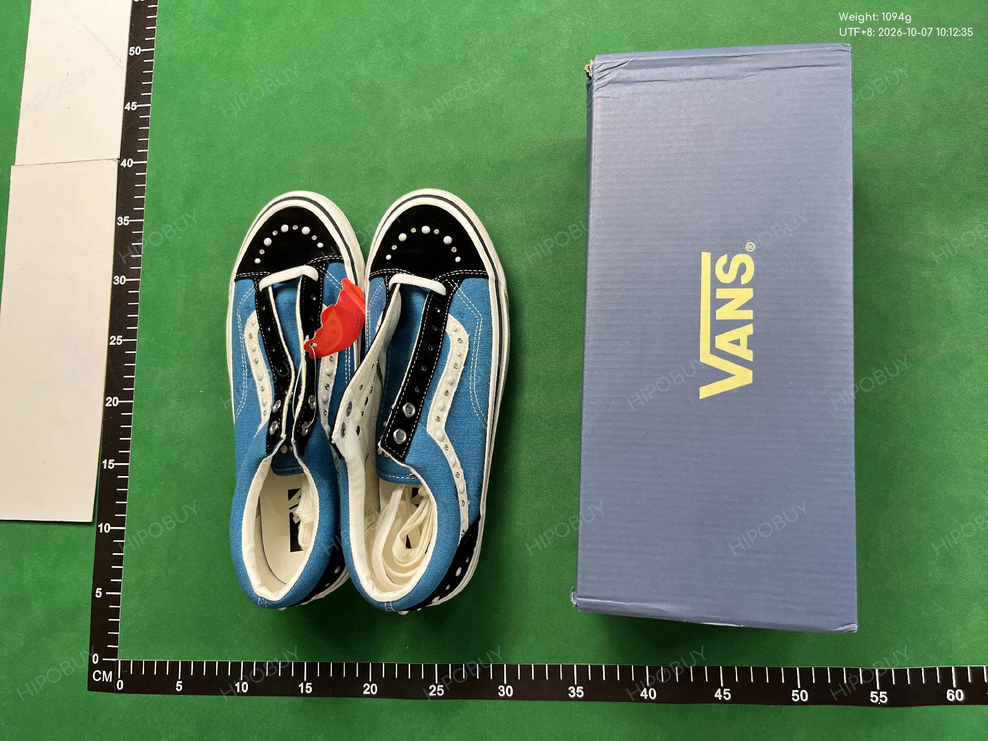 Foto QC 1 de Vans Knu Skool Black White VN0009QC65BT1