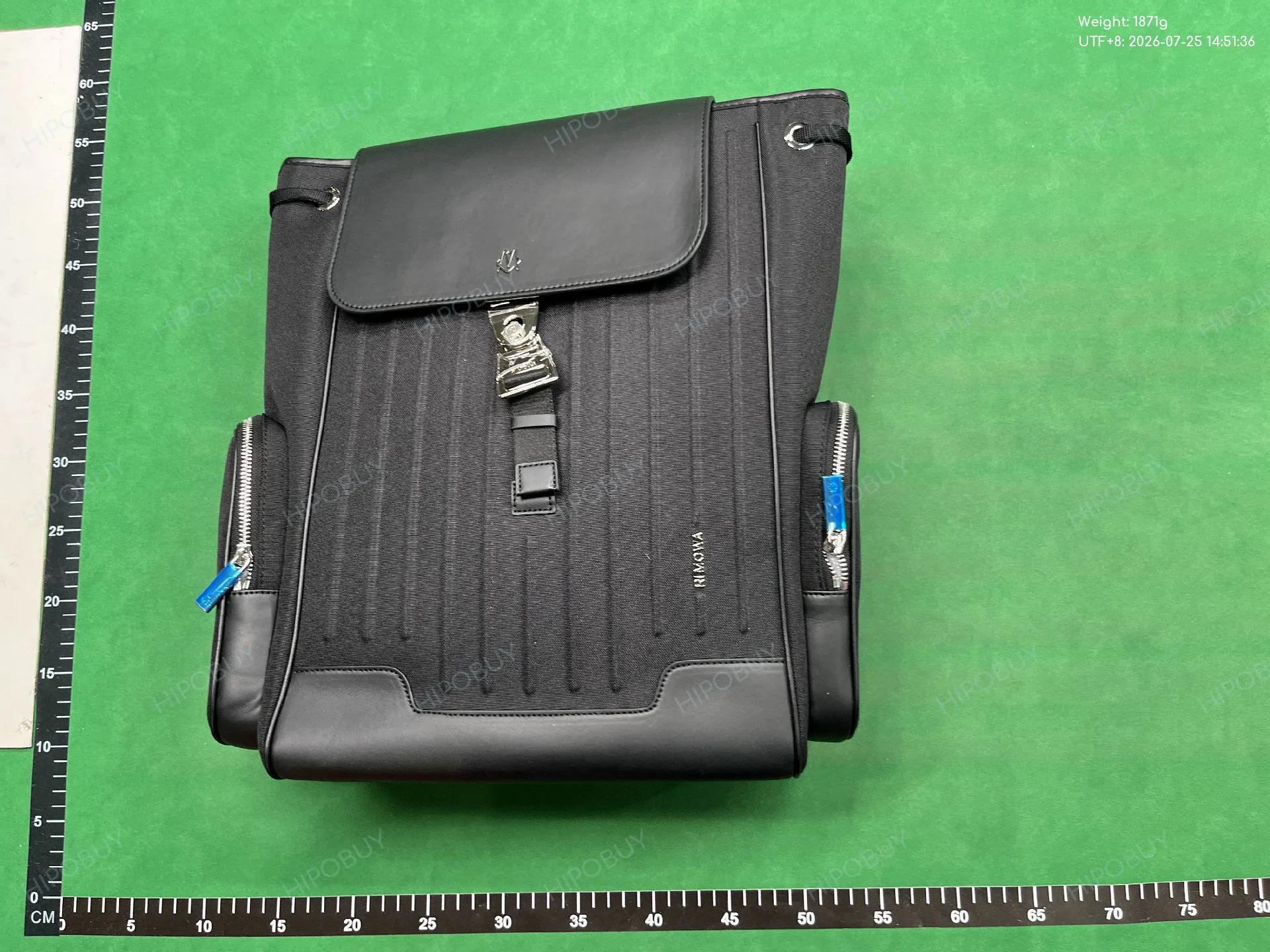 Foto QC 1 de Rimowa Never Still Flap Backpack Large Black