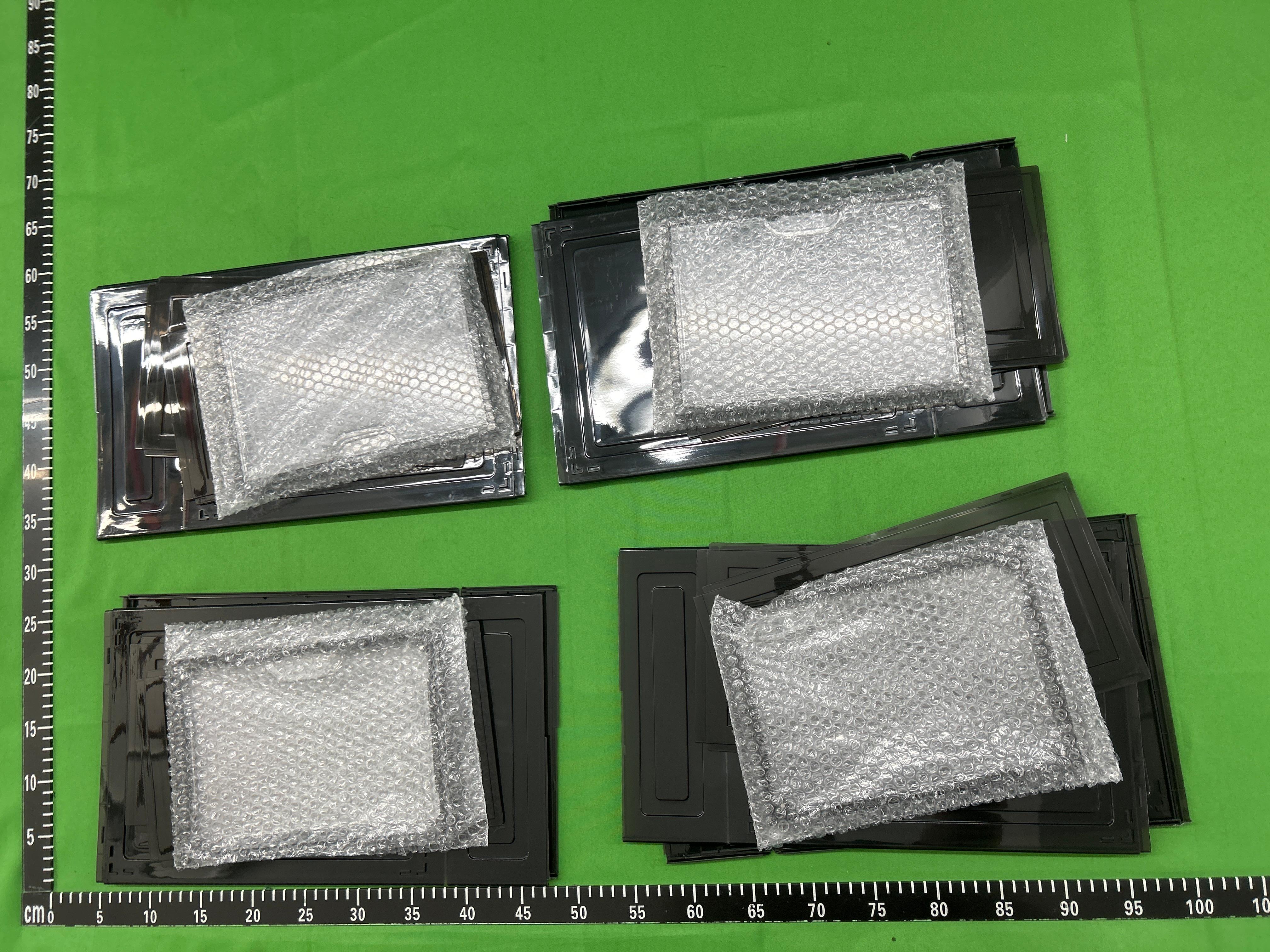 Foto QC 3 de Generic Acrylic Sneaker Storage Box Clear